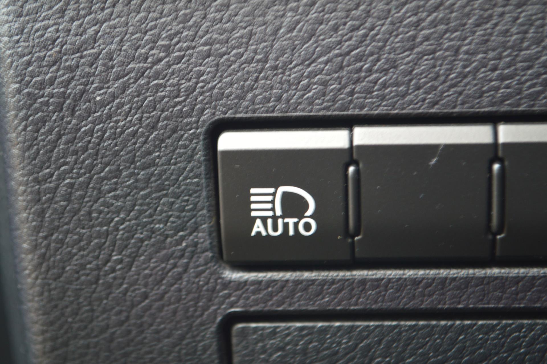 Foto van Lexus Lexus Nx300h