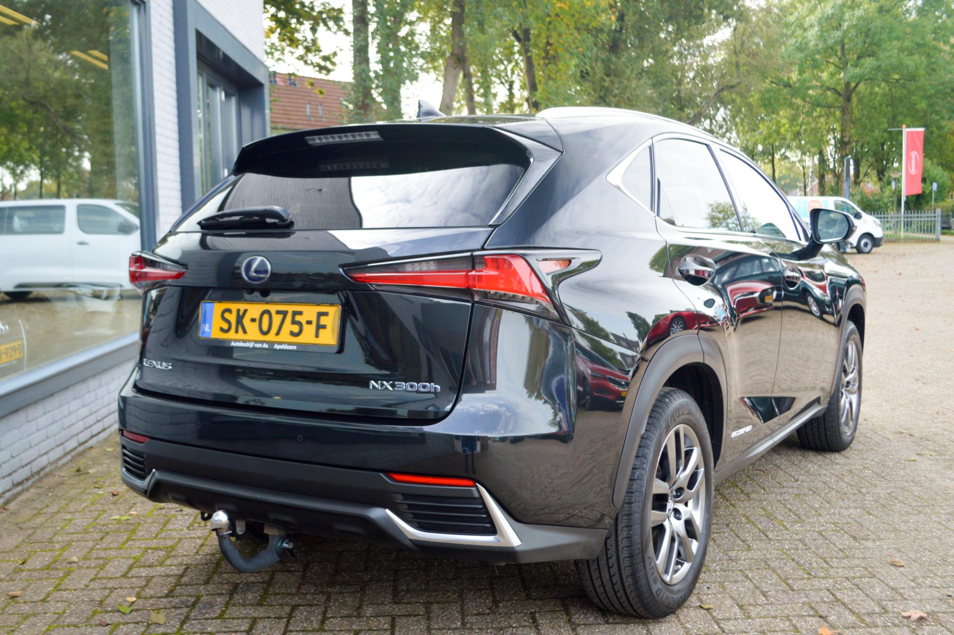 Foto van Lexus Lexus Nx300h