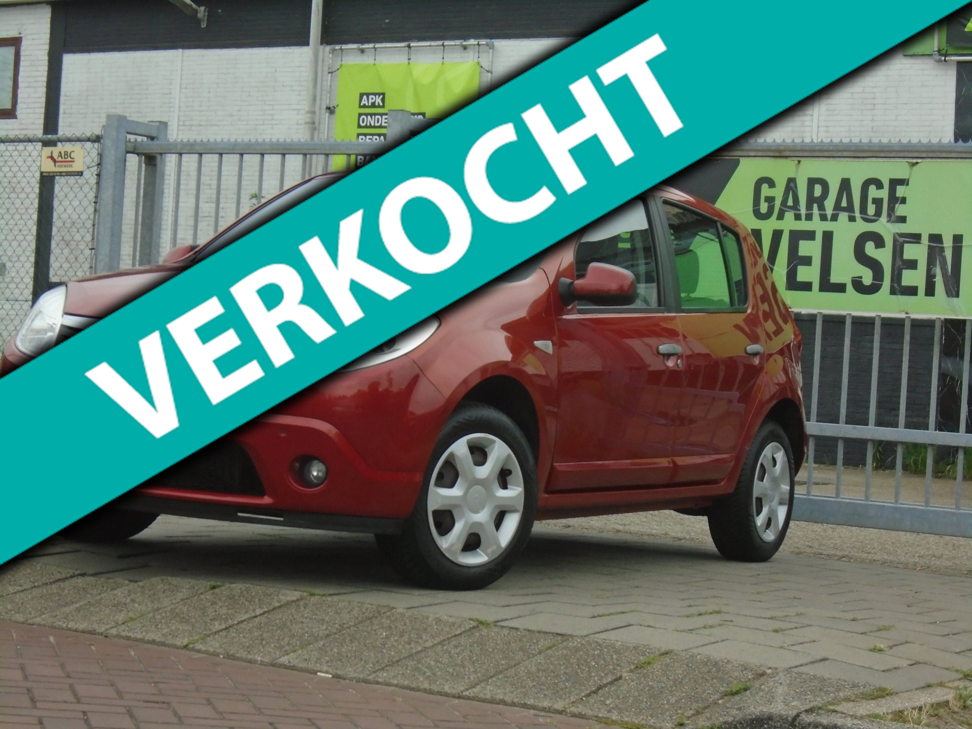 Dacia Sandero 1.4 Lauréate /AIRCO 2008 - voorkant