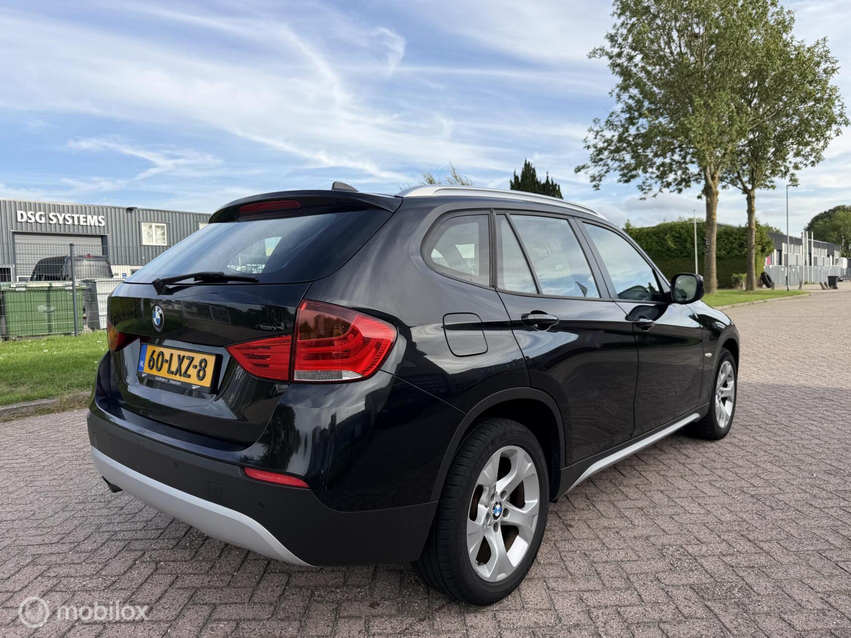 Foto van BMW X1 sDrive 18i