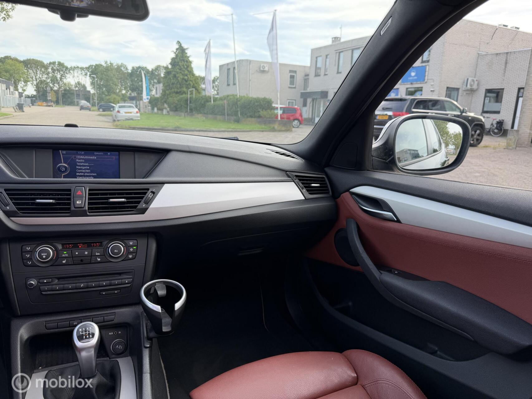Foto van BMW X1 sDrive 18i