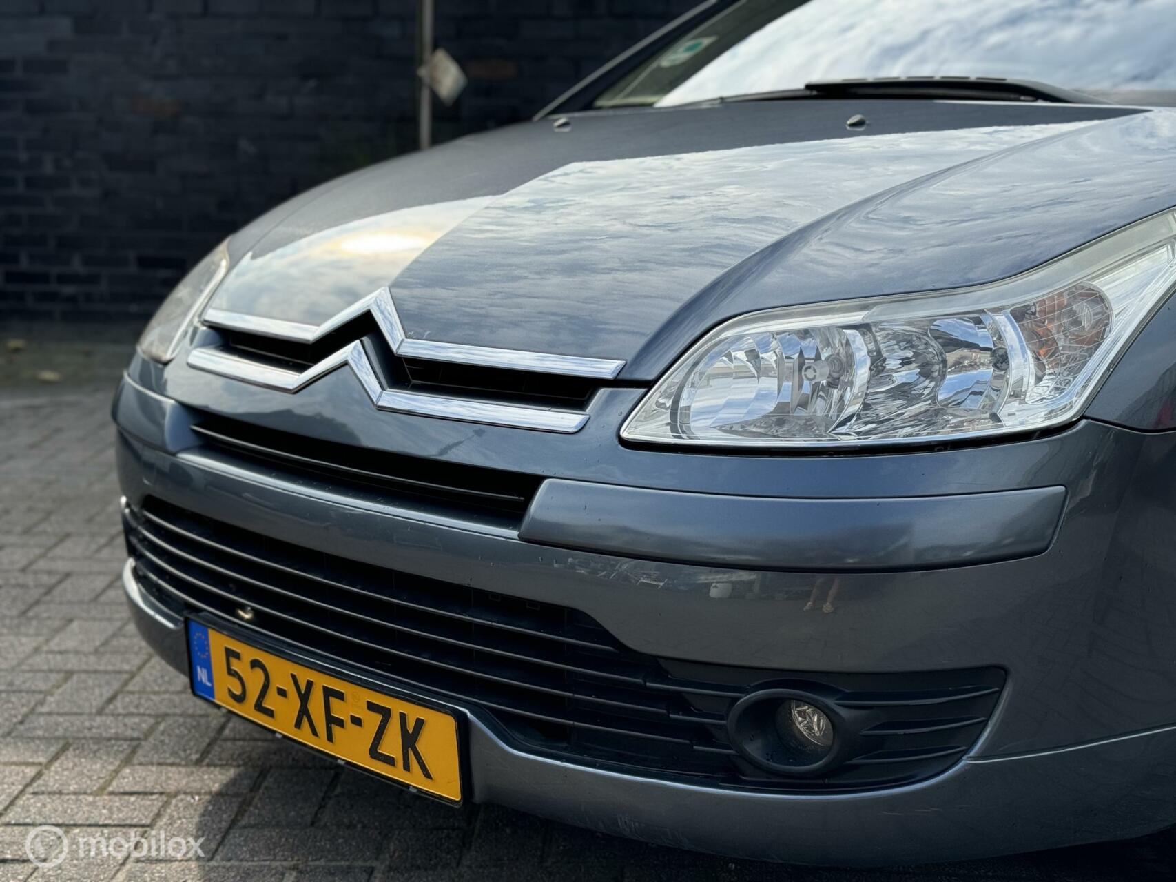 Foto van Citroen C4