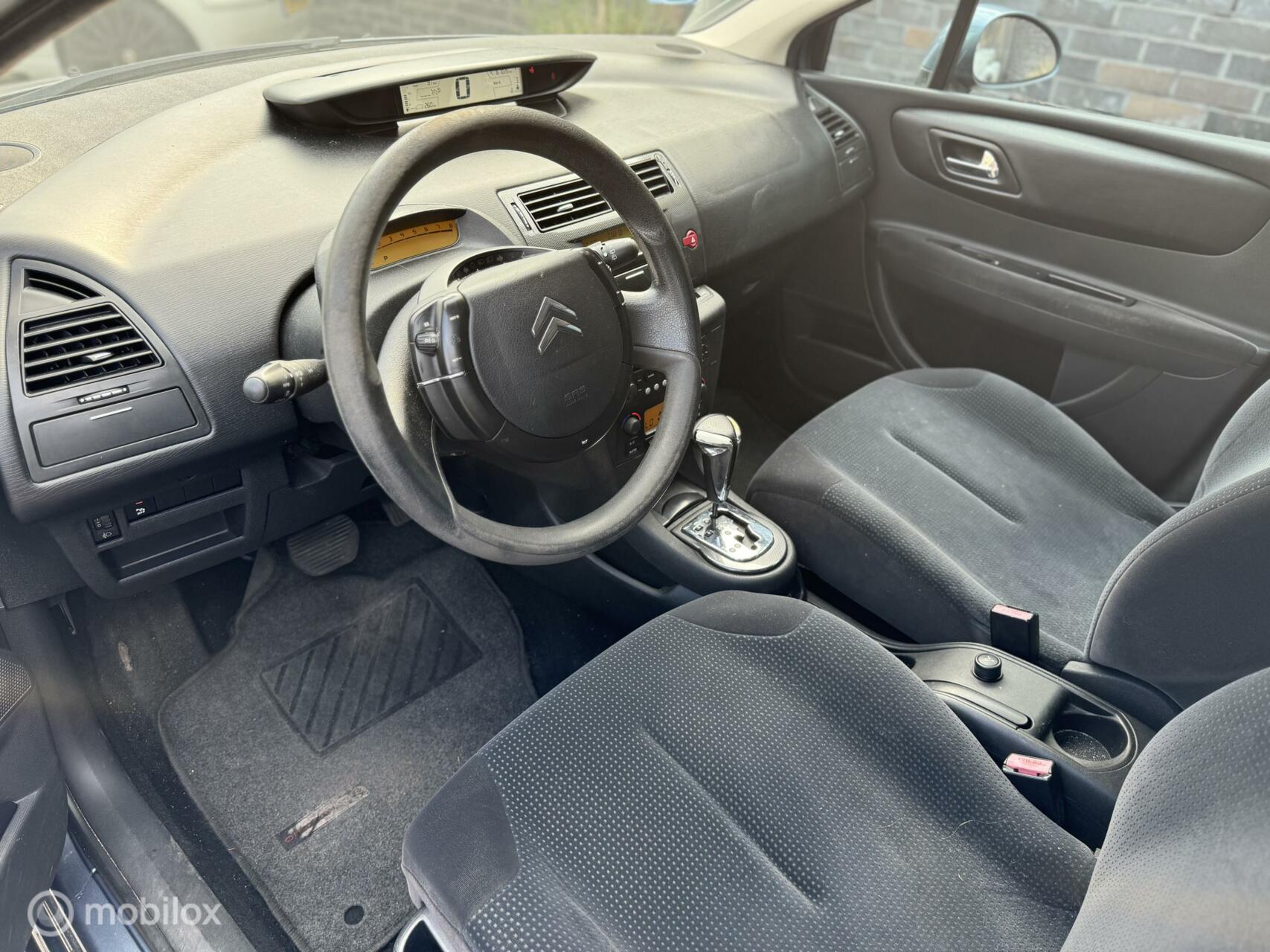 Foto van Citroen C4