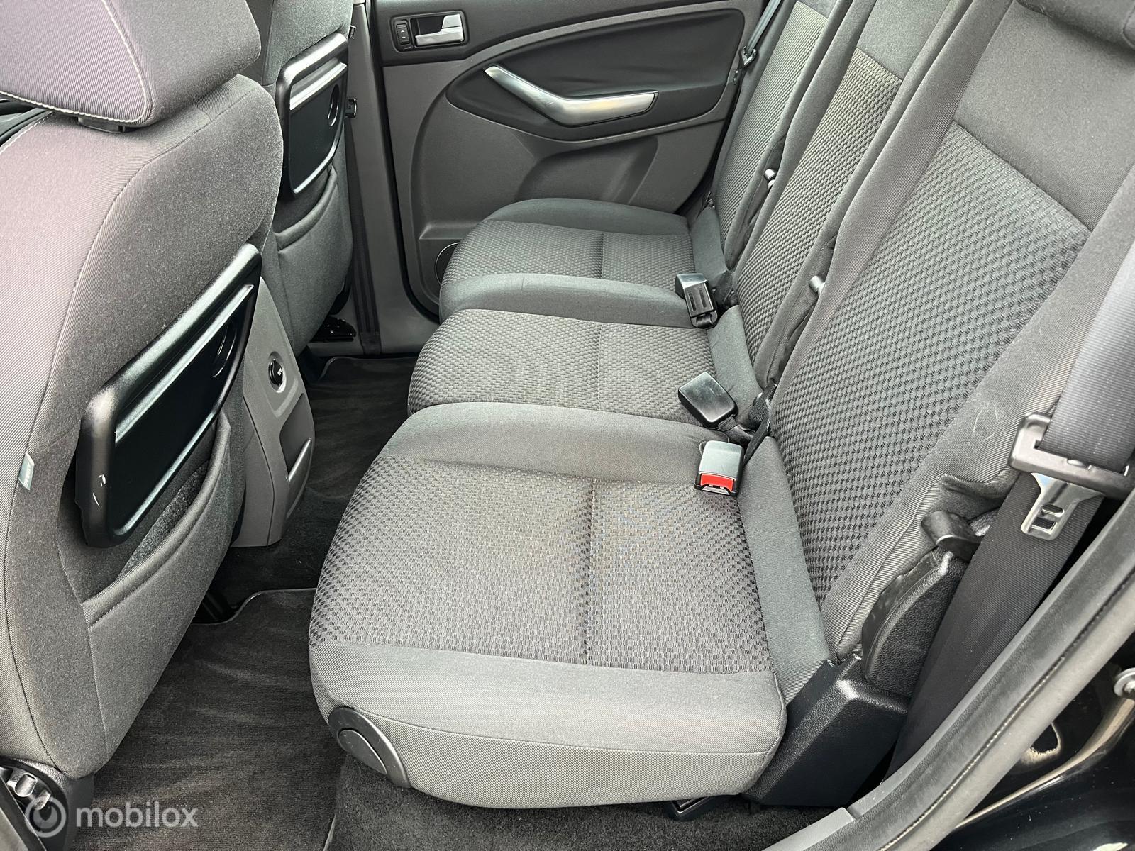 Foto van Ford C-max