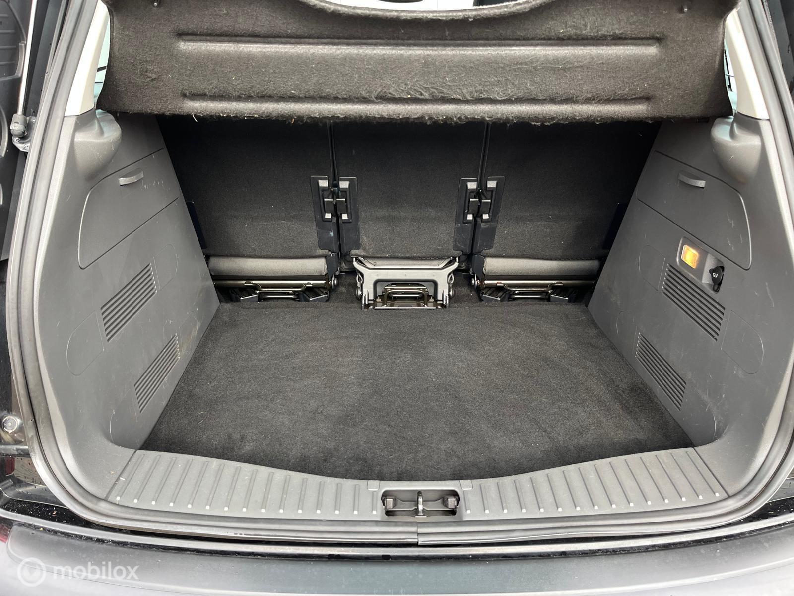 Foto van Ford C-max