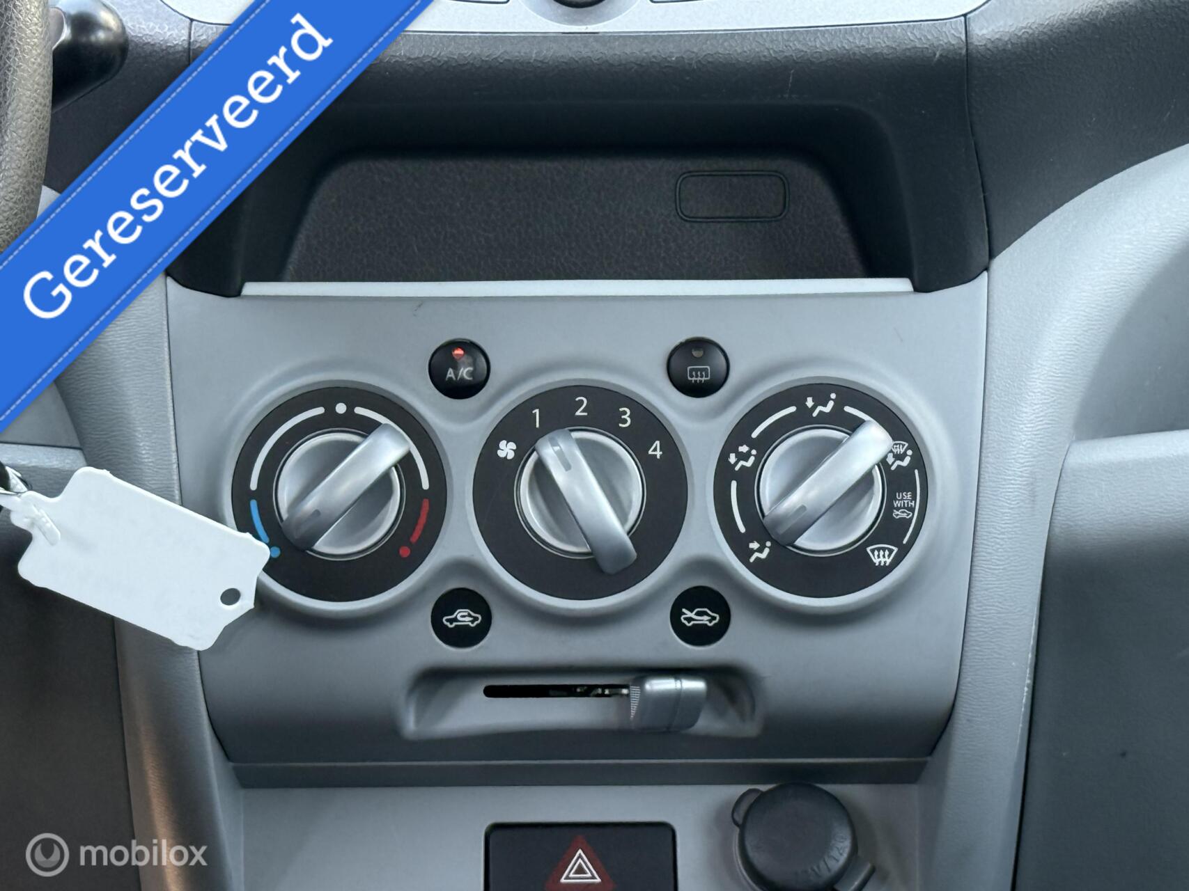Foto van Nissan Pixo