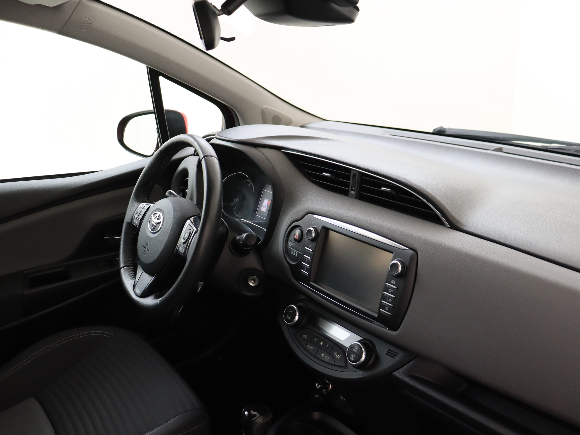 Foto van Toyota Toyota Yaris Hybrid