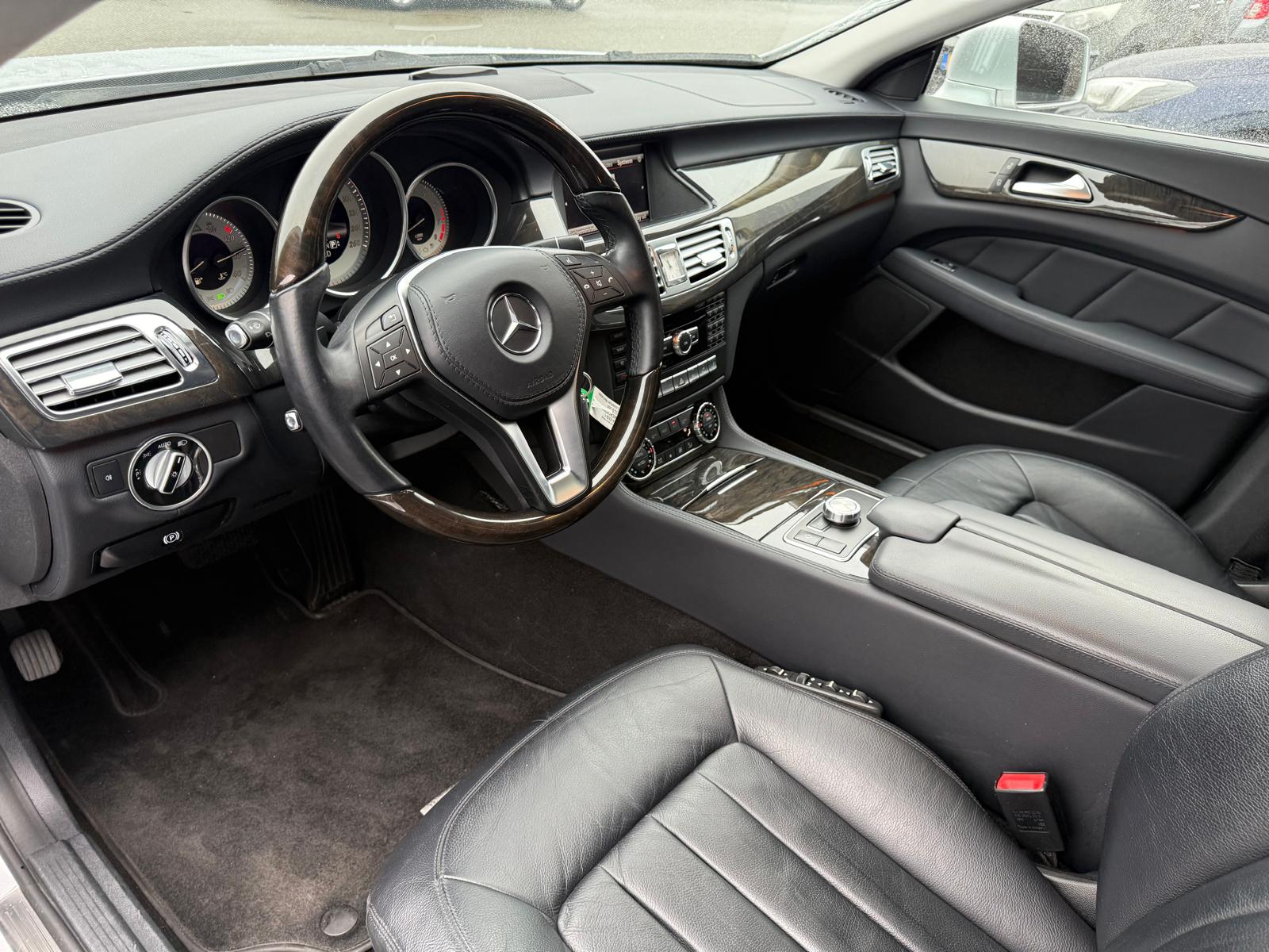 Foto van Mercedes-Benz CLS