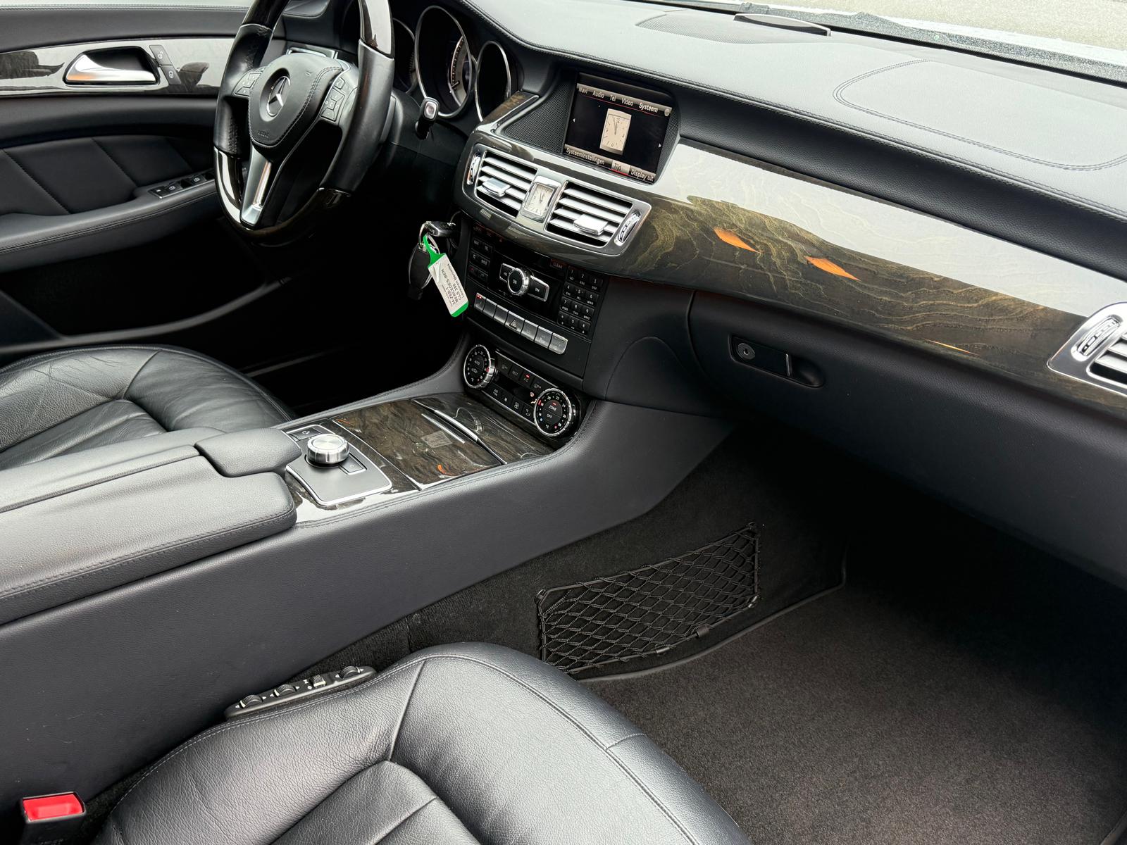 Foto van Mercedes-Benz CLS