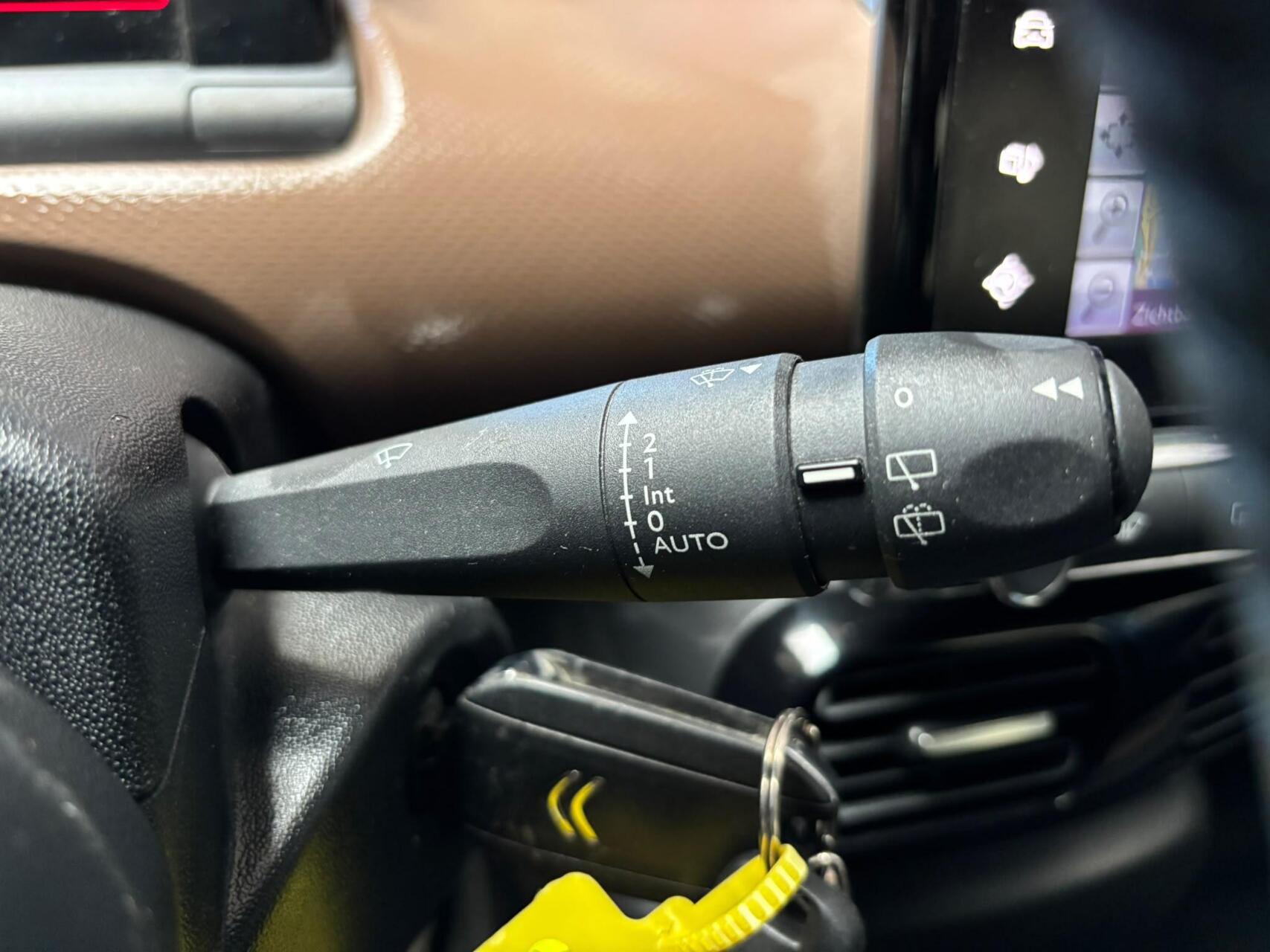 Foto van Citroen C4 Cactus