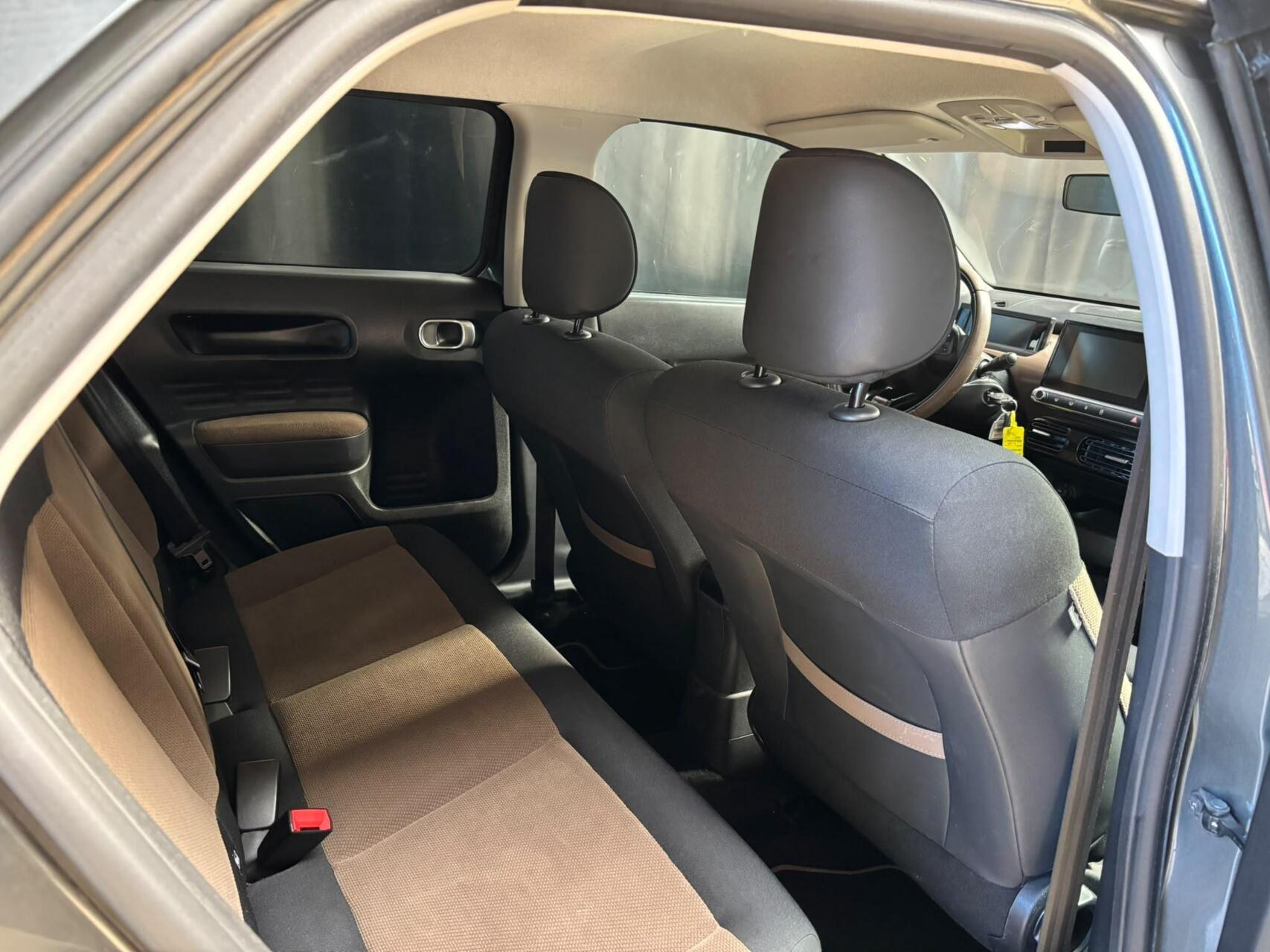 Foto van Citroen C4 Cactus
