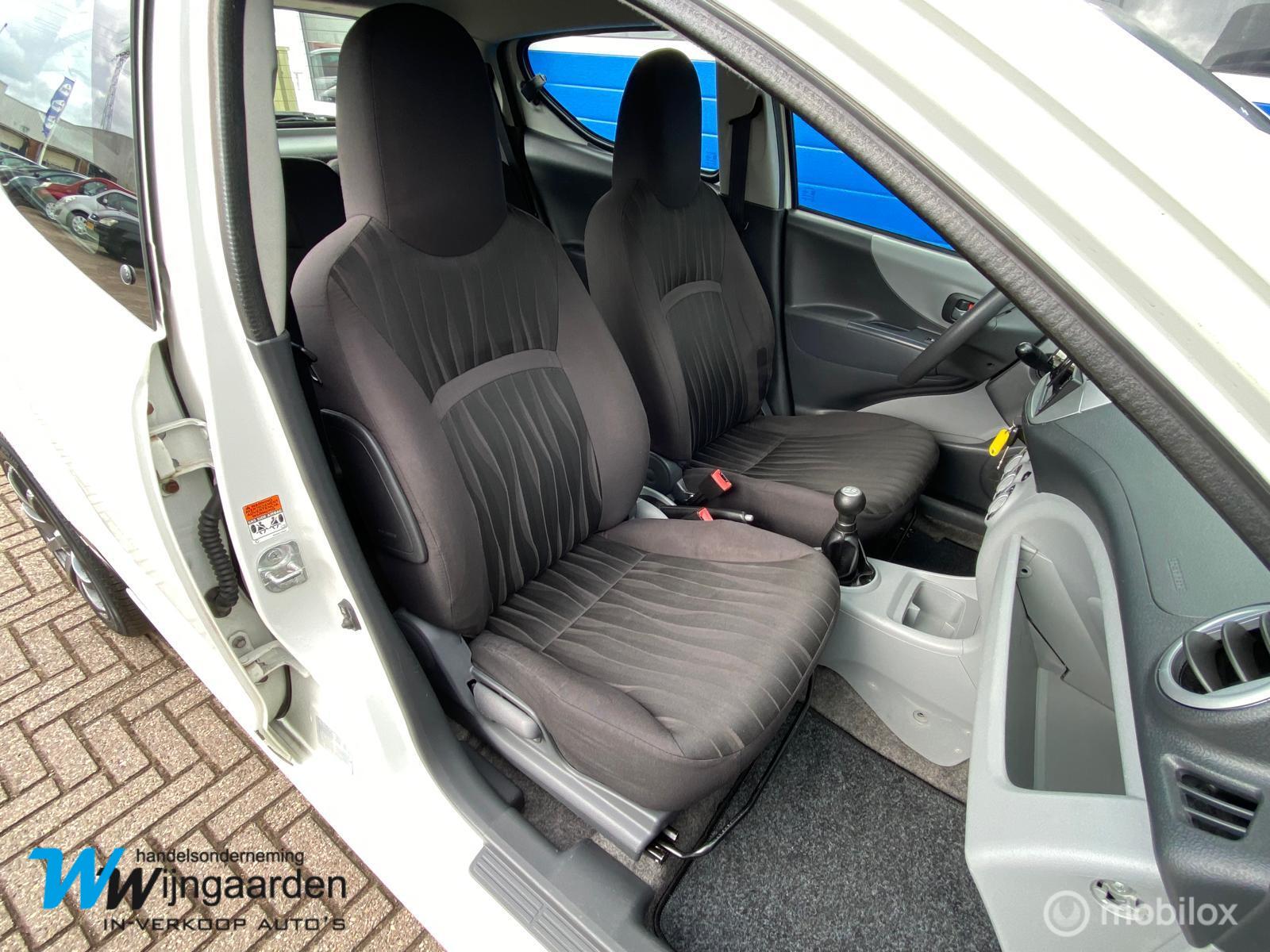 Foto van Nissan Nissan Pixo