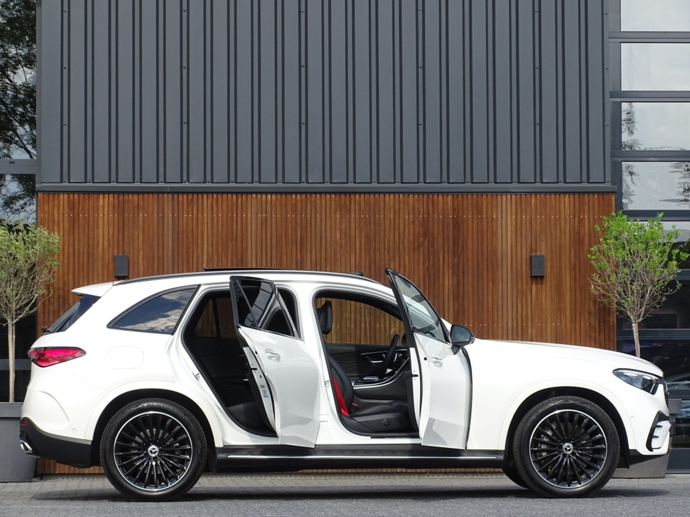 Foto van Mercedes-Benz GLC 300 4Matic