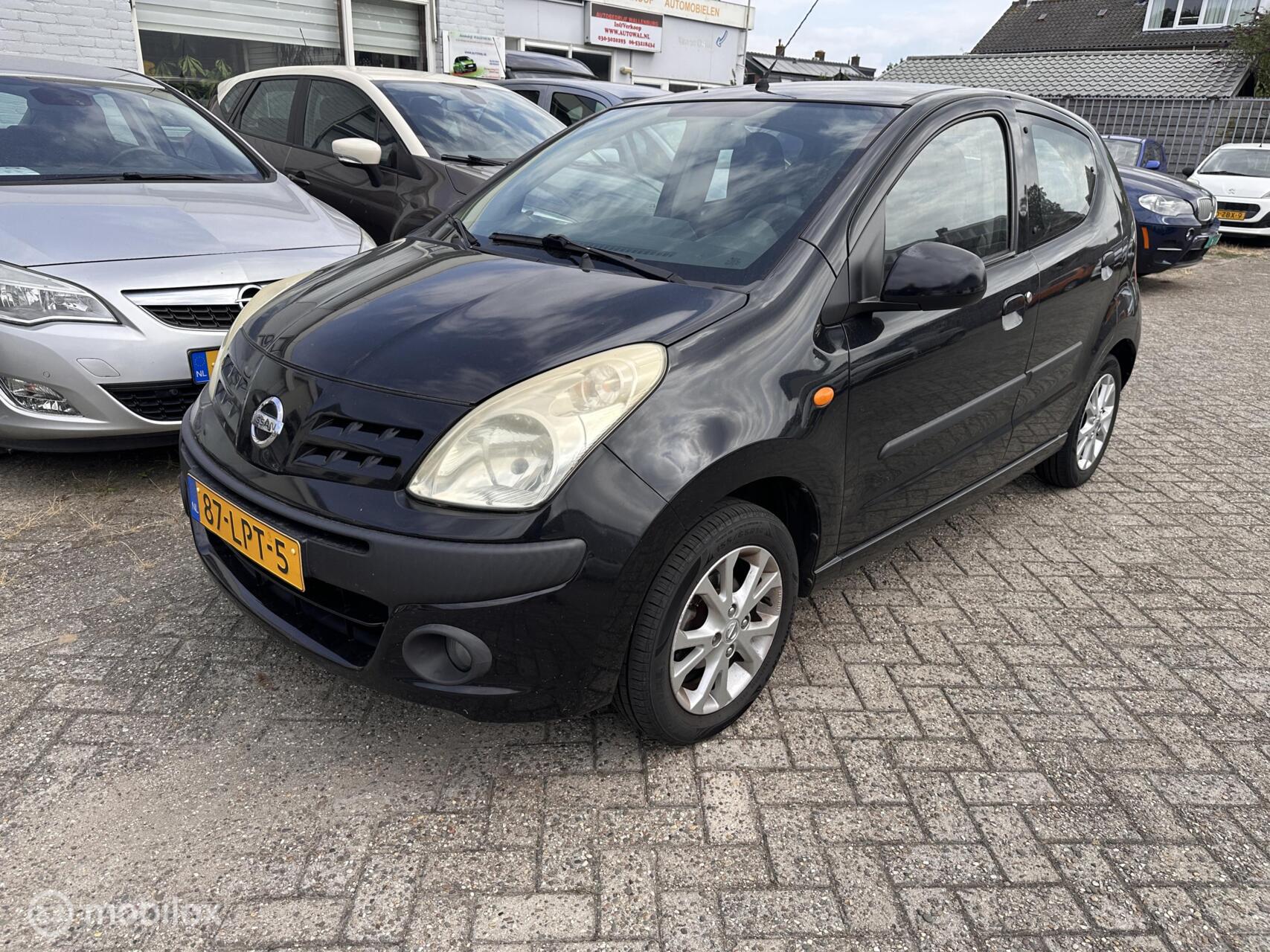 Nissan Nissan Pixo 1.0 Look 2010 - voorkant