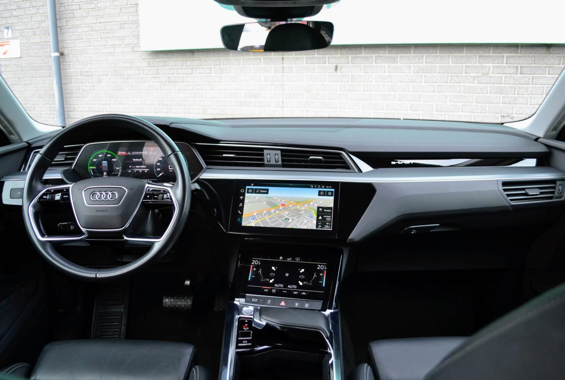 Foto van Audi E-tron Sportback 50