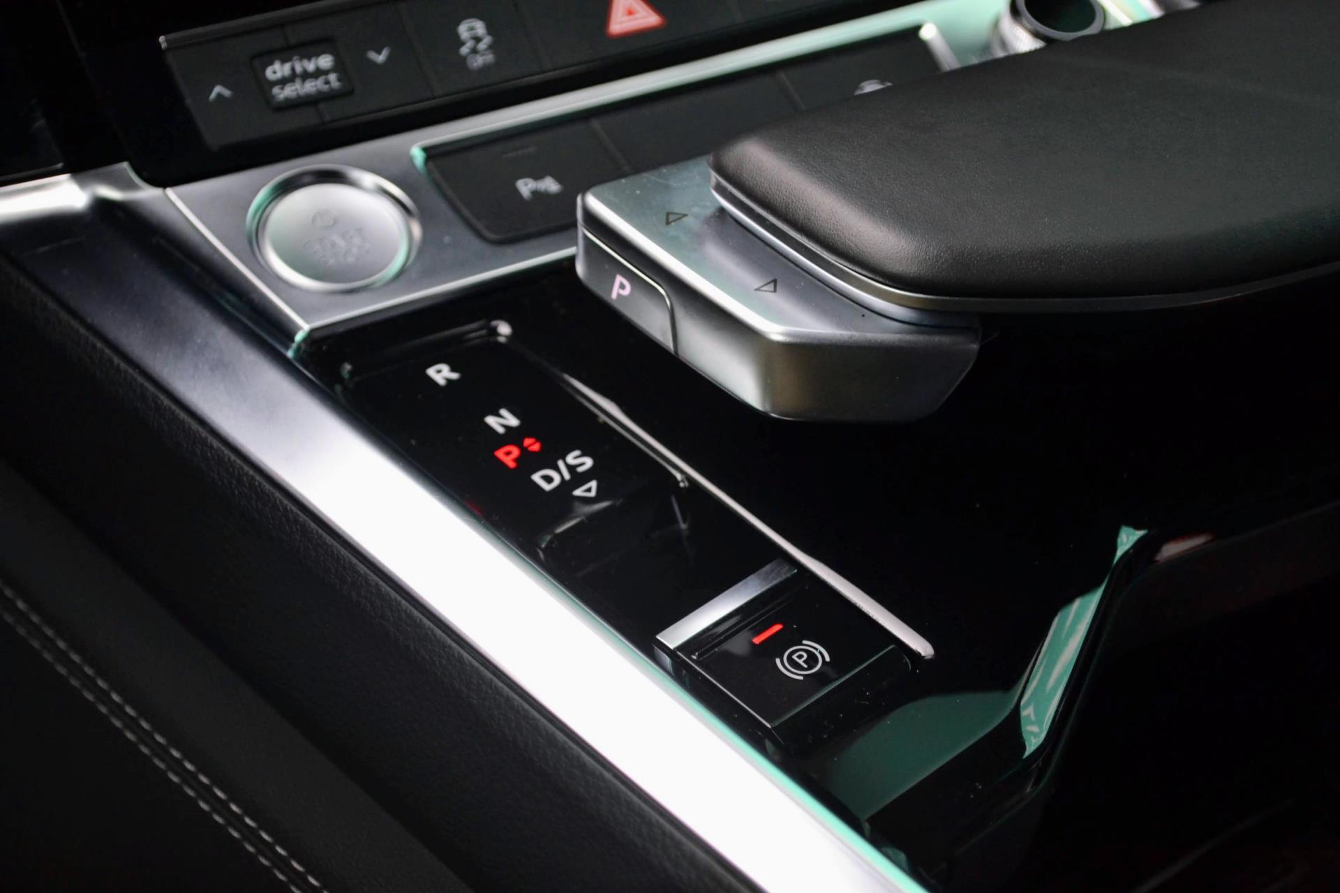 Foto van Audi E-tron Sportback 50