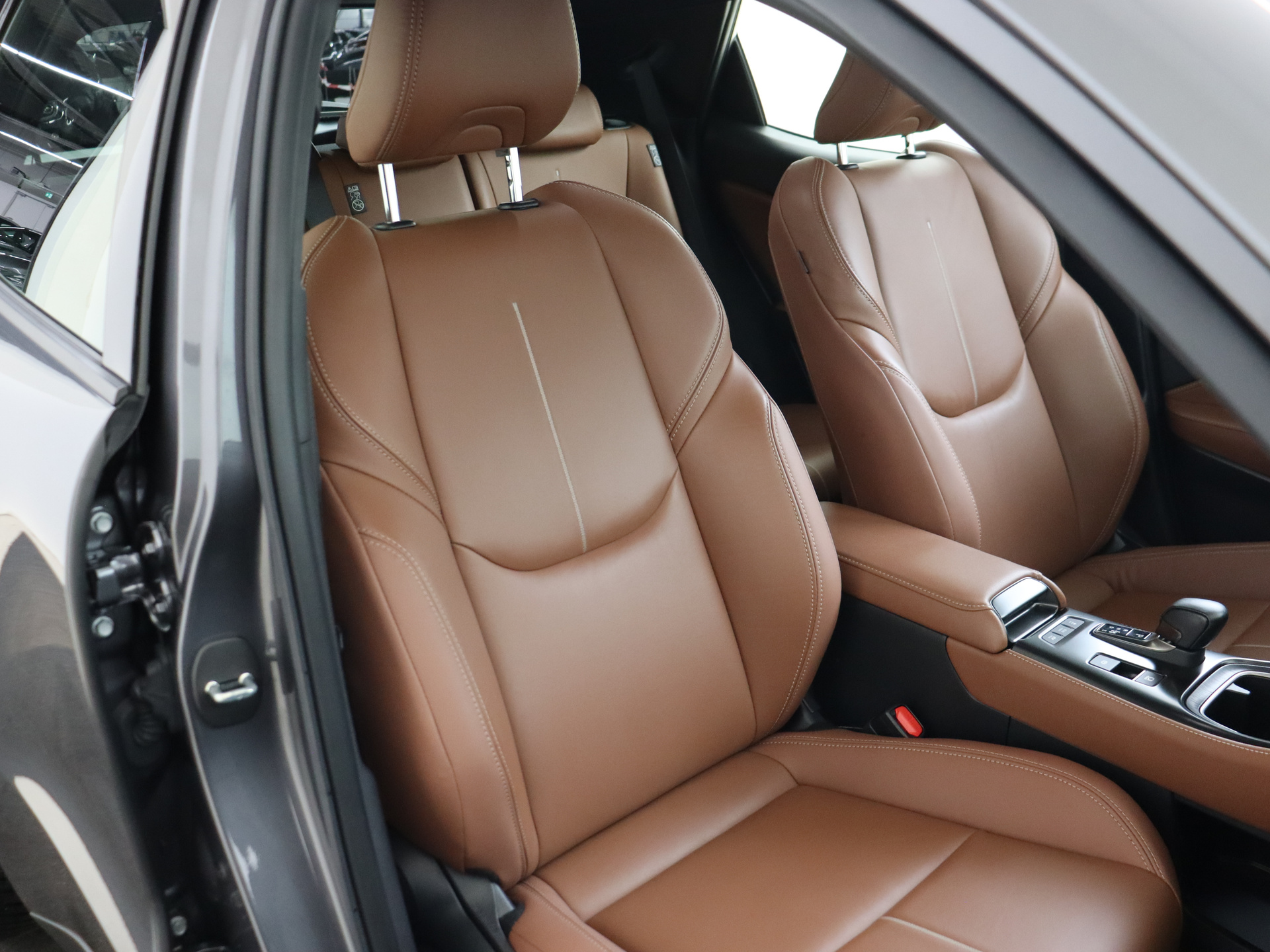Foto van Lexus Lexus LBX