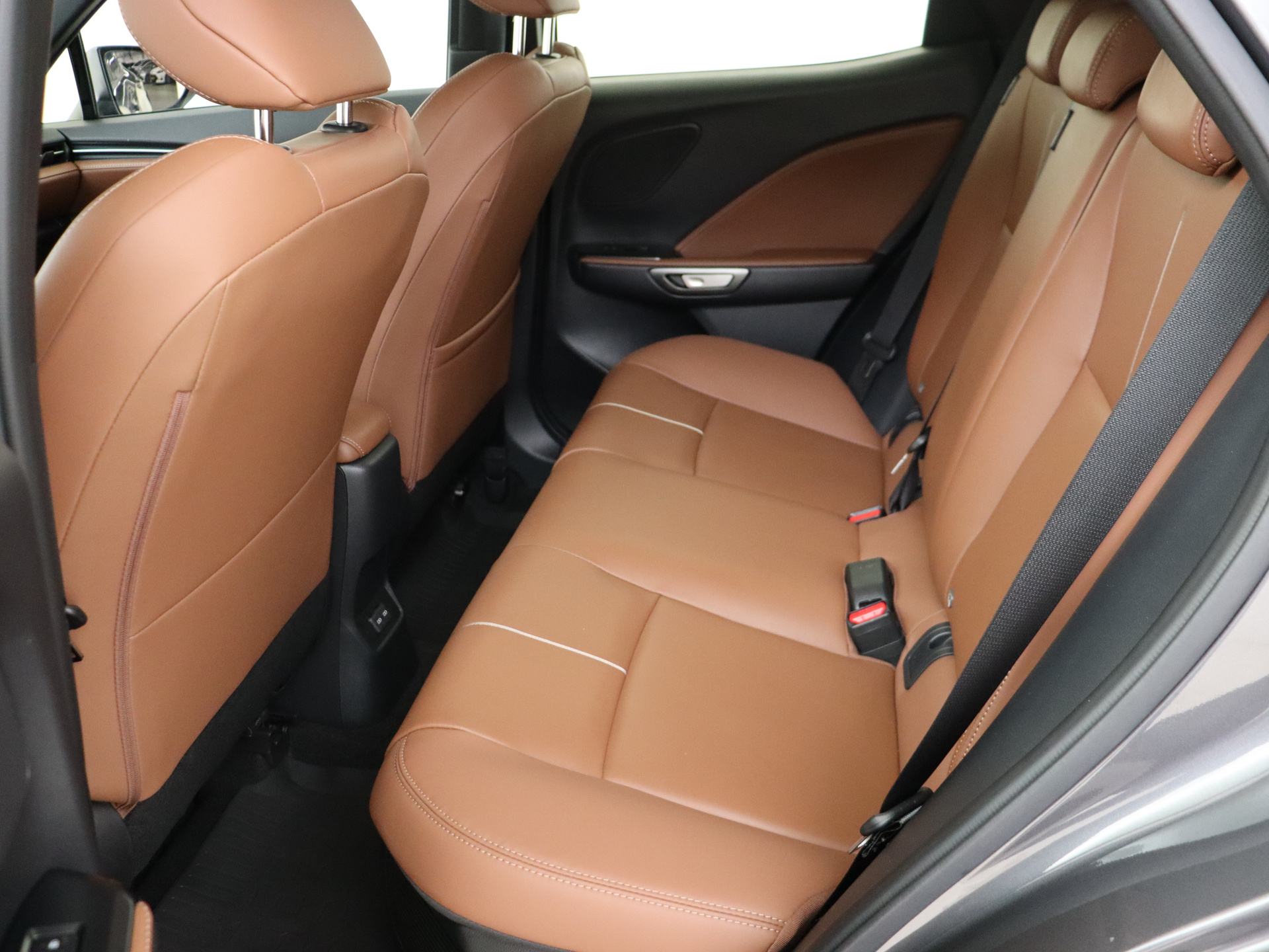 Foto van Lexus Lexus LBX