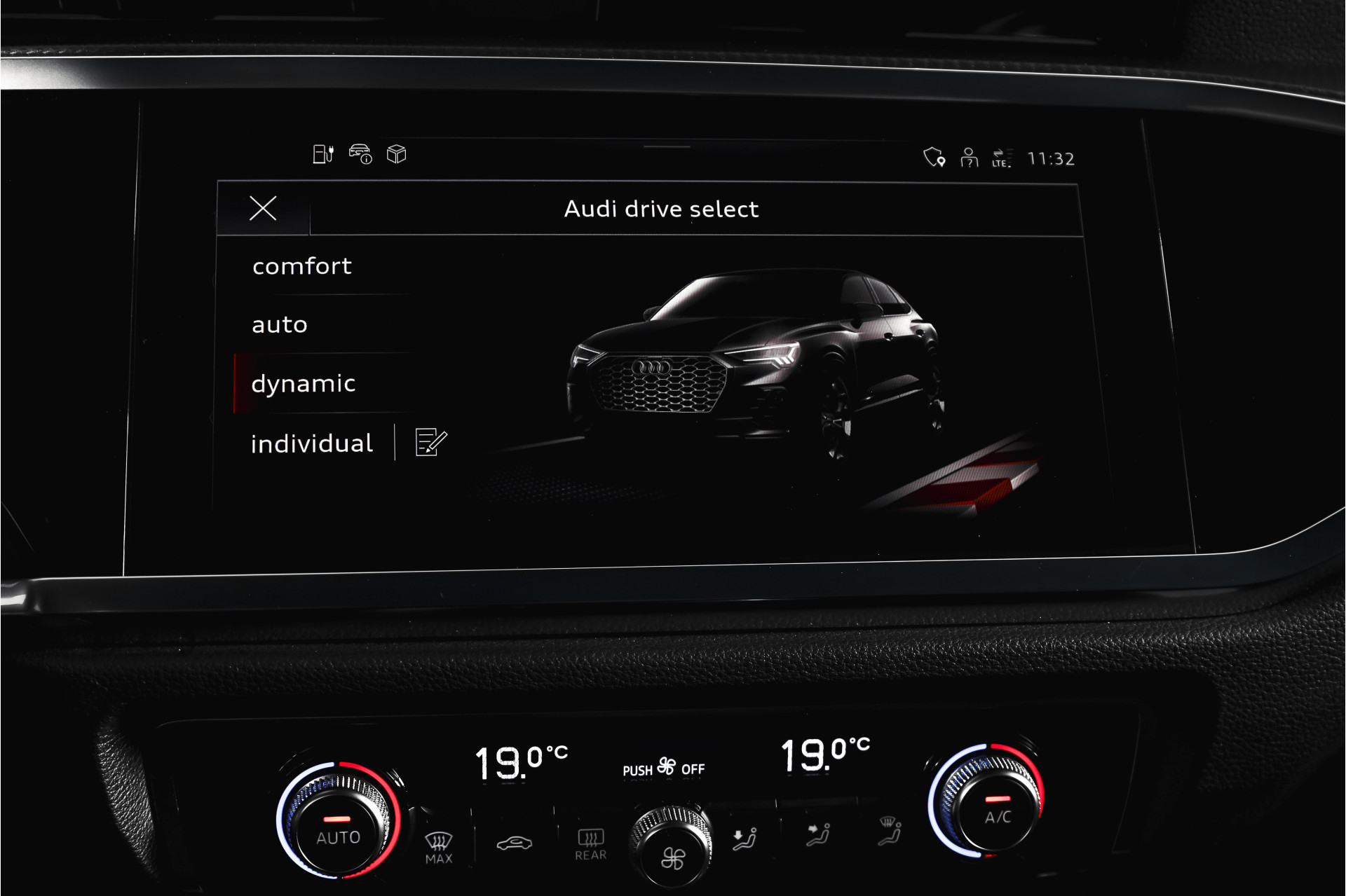 Foto van Audi Q3 Sportback E-tron