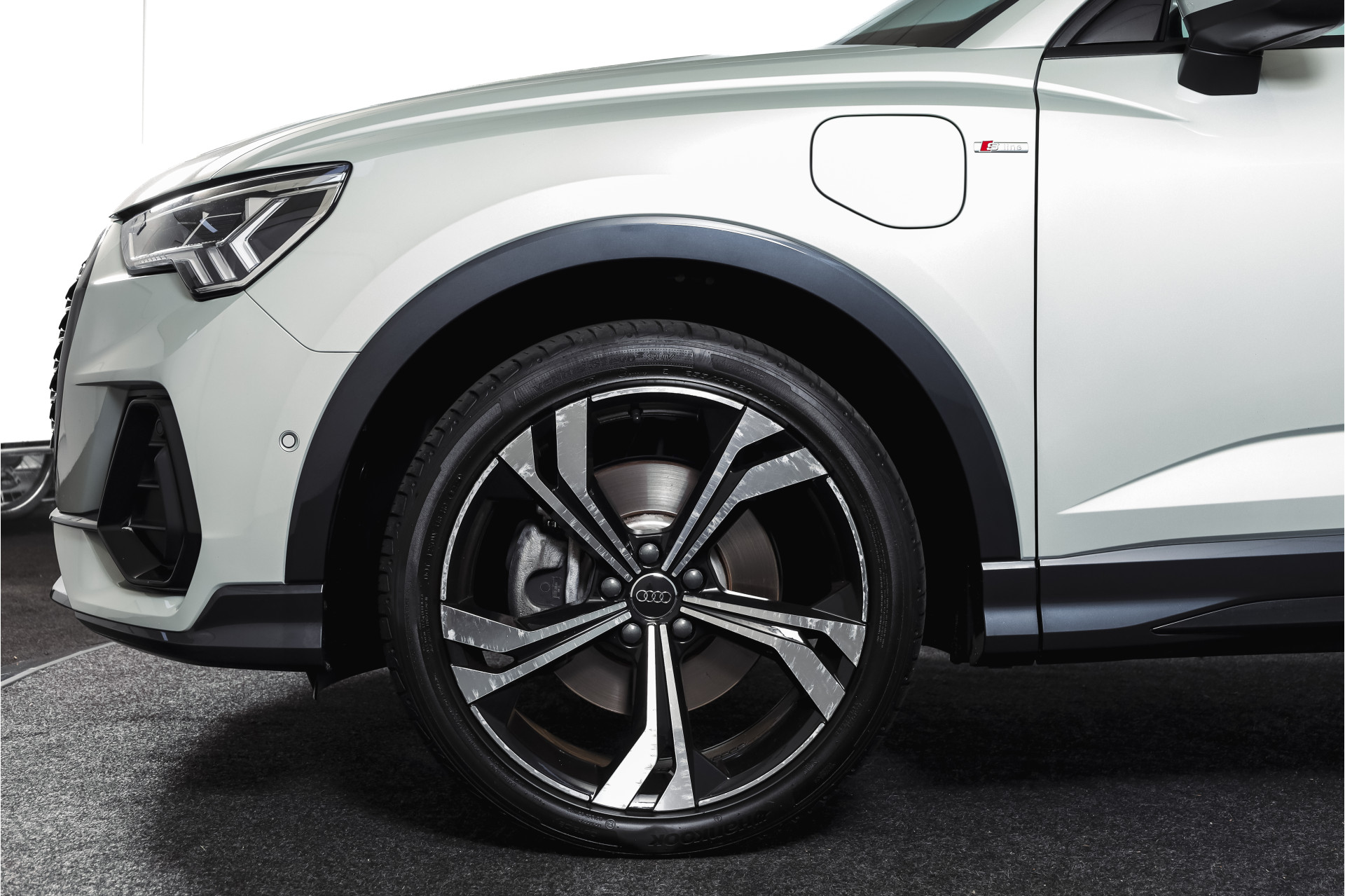 Foto van Audi Q3 Sportback E-tron