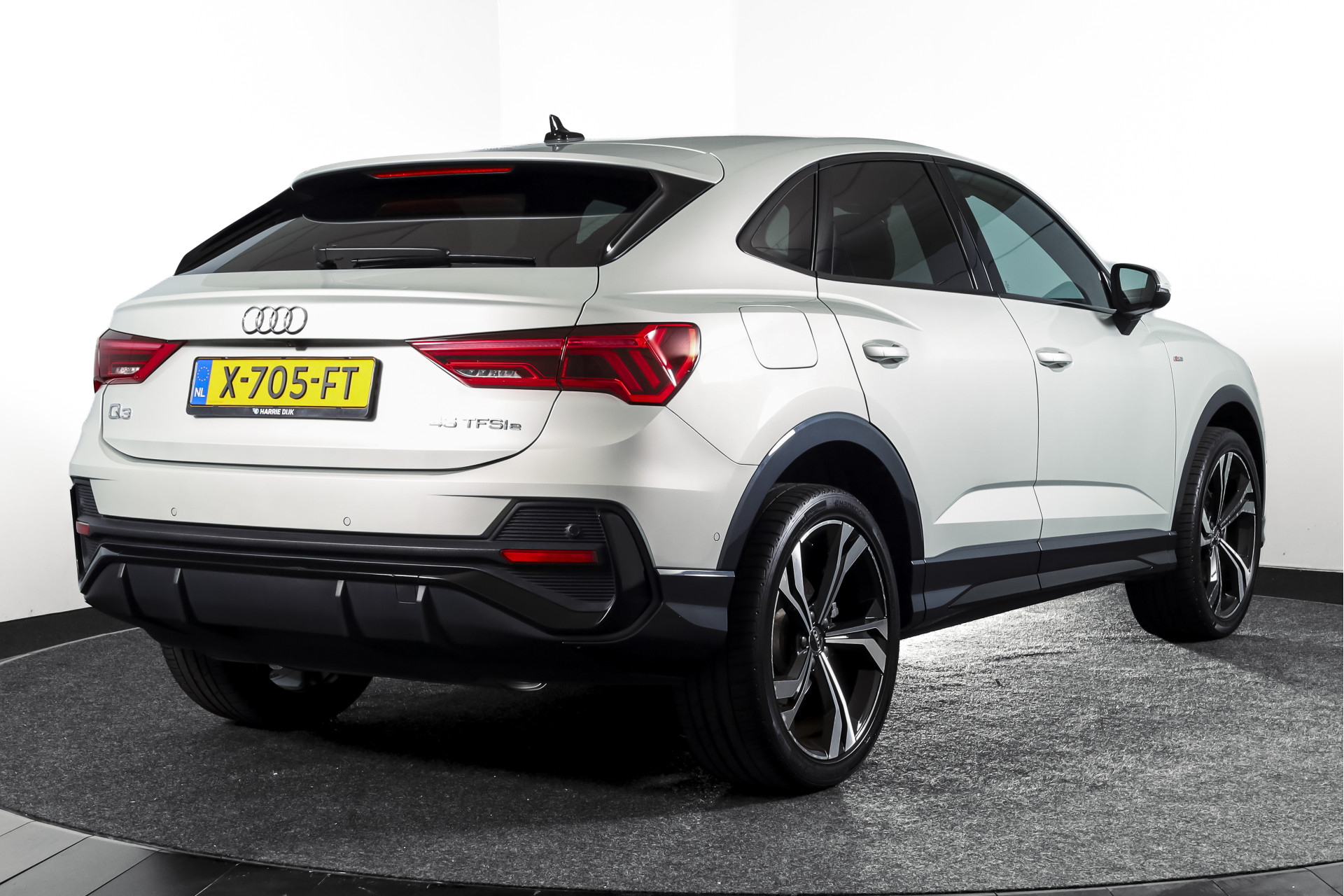 Foto van Audi Q3 Sportback E-tron