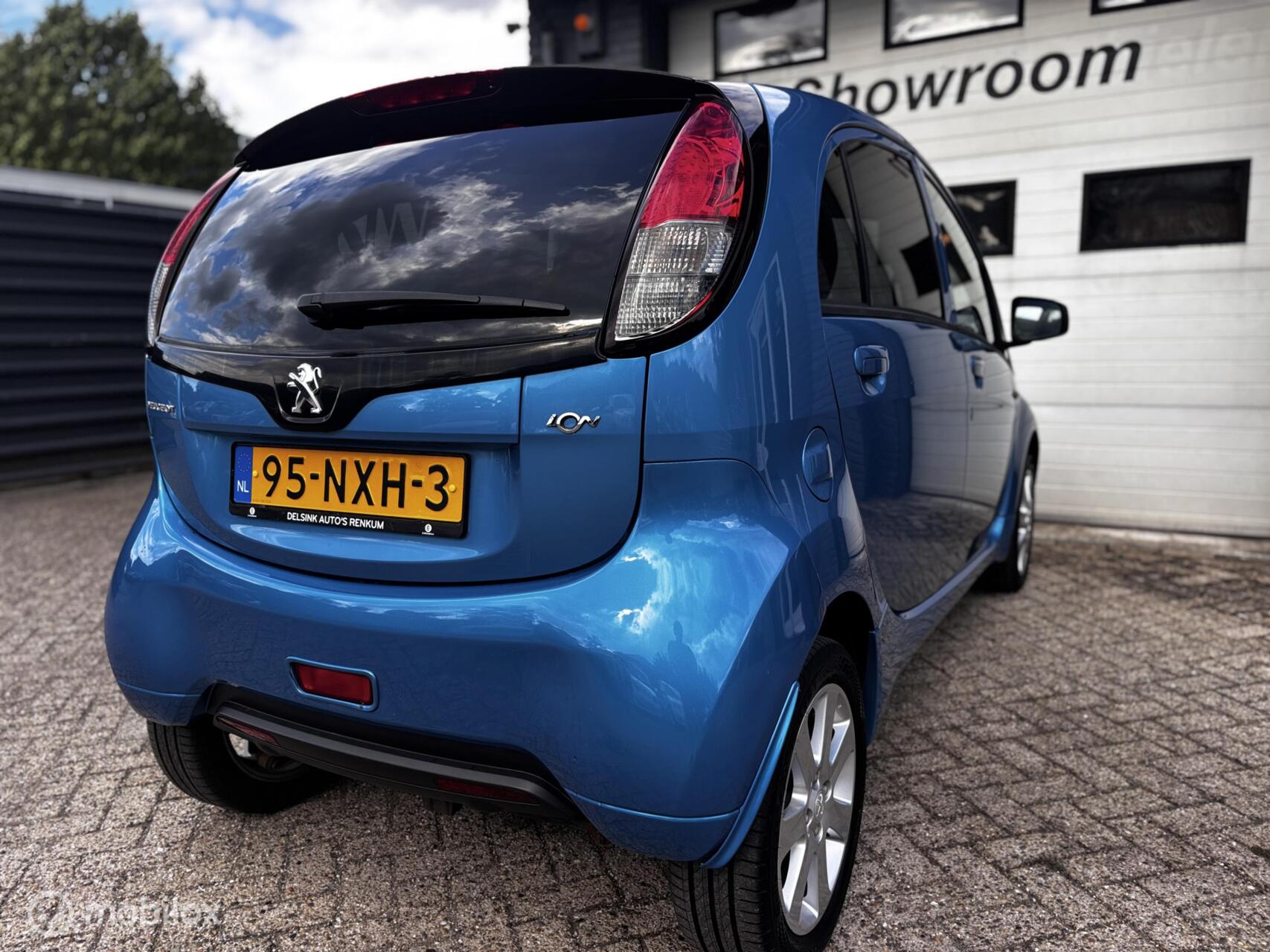 Foto van Peugeot Ion