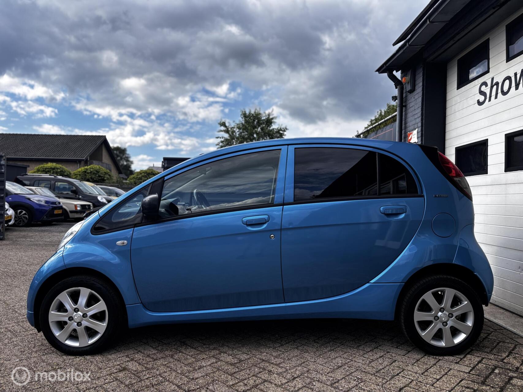 Foto van Peugeot Ion