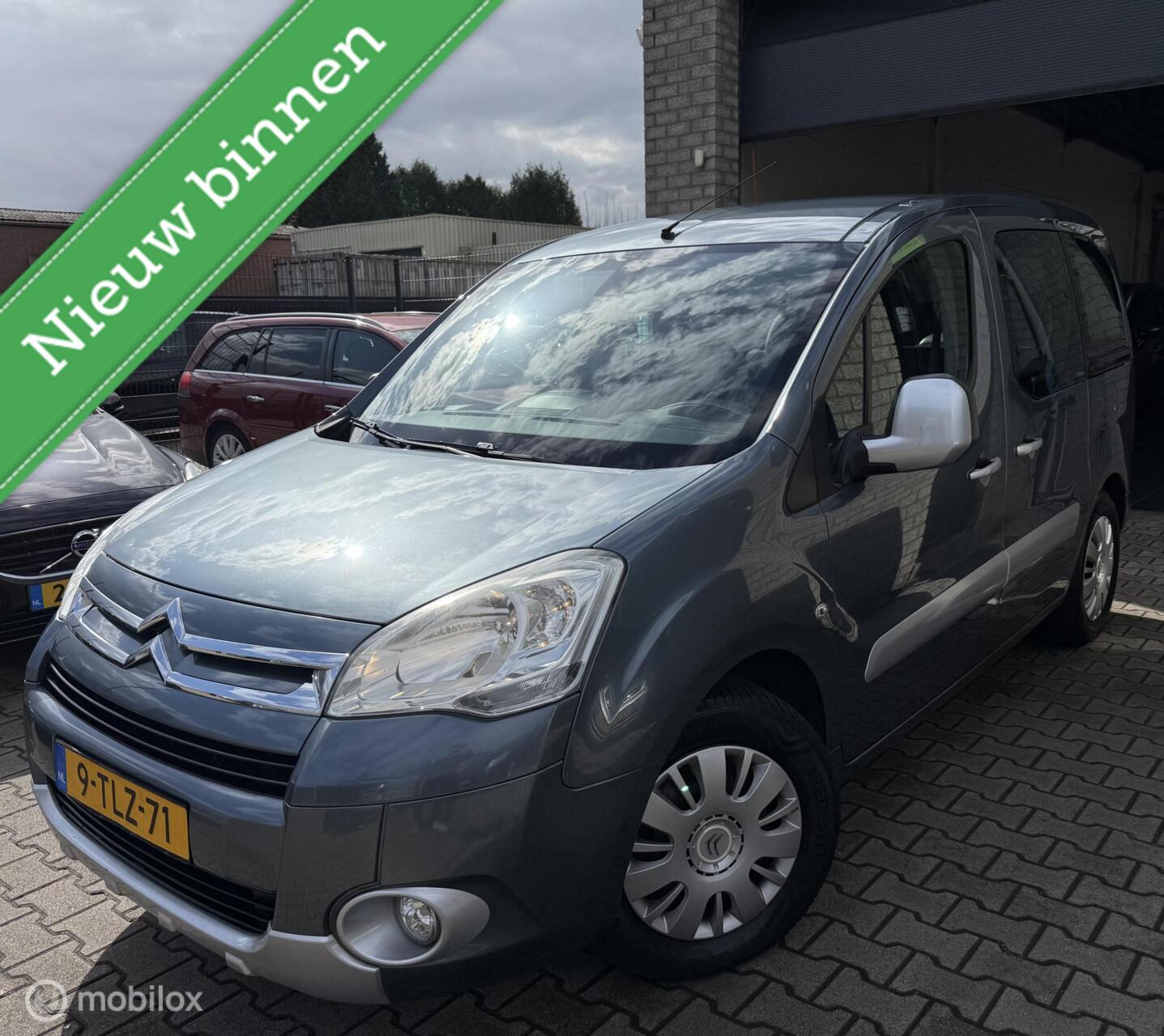 Citroen Berlingo 1.6 VTi Multispace / Dealer onderh! 2012 - voorkant