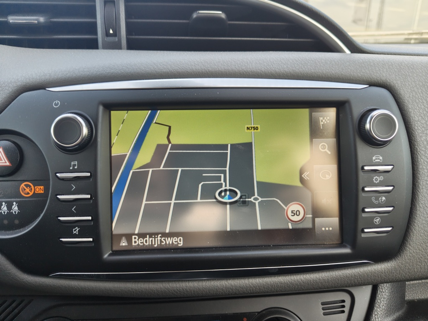 Foto van Toyota Toyota Yaris Hybrid