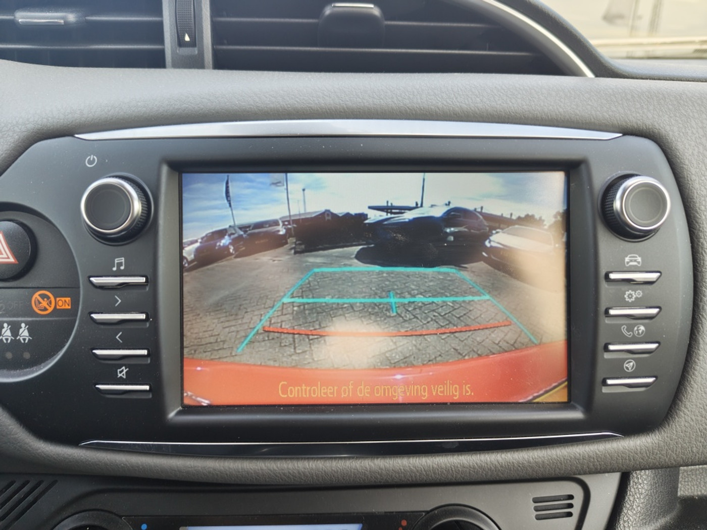 Foto van Toyota Toyota Yaris Hybrid