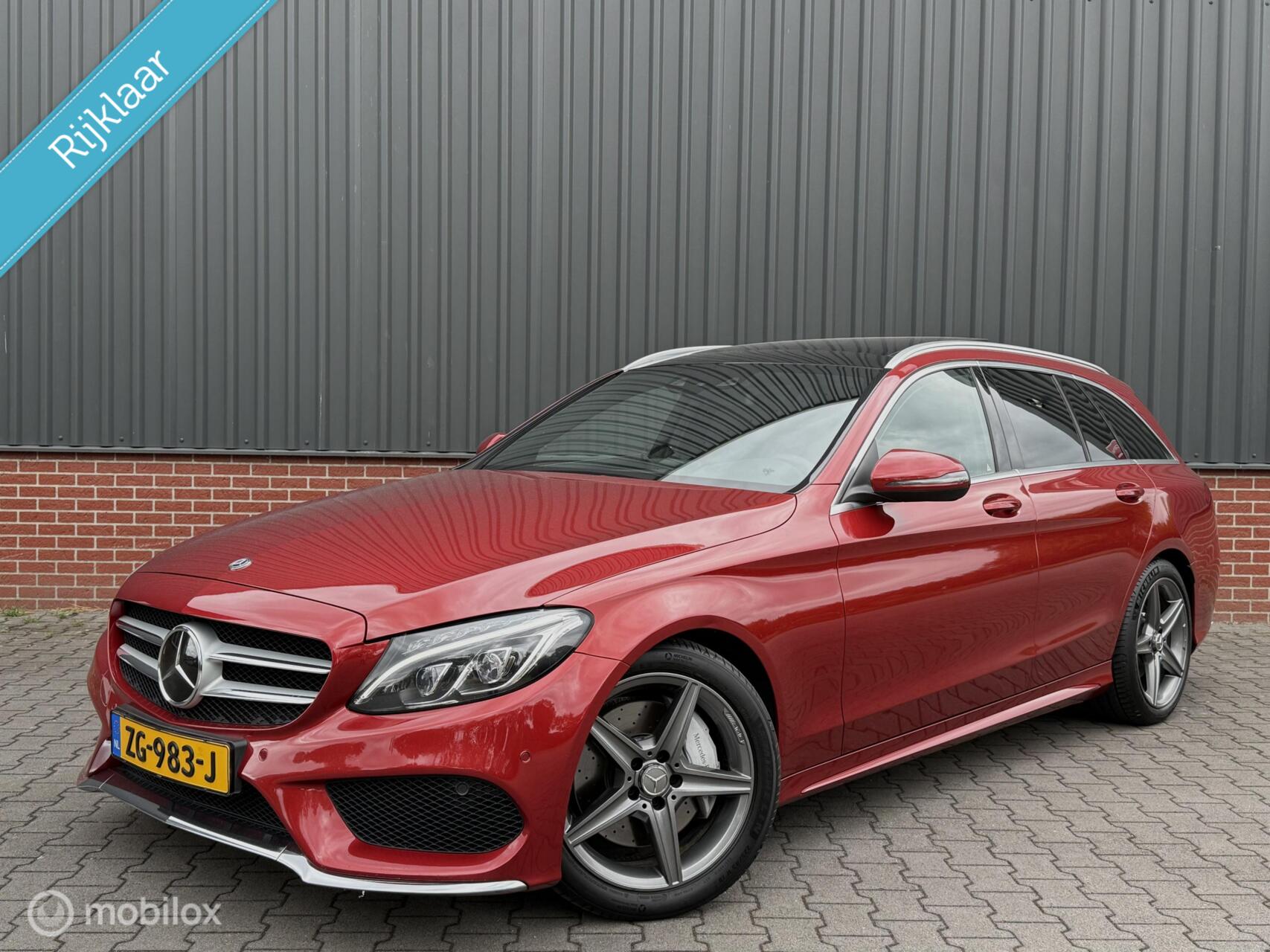 Mercedes-Benz C 250 D C250 CDI Edition1 AMG Line Panorama Burmester ACC Carplay 2018 2018 - voorkant