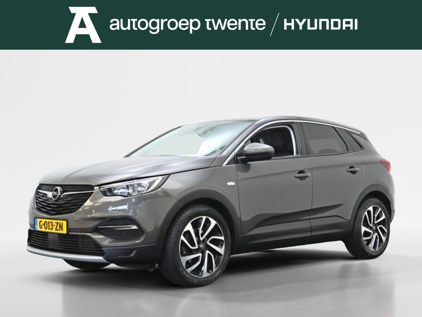 Opel Grandland X 1.2 Turbo Business Executive | Trekhaak | All-seasons 2020 - voorkant