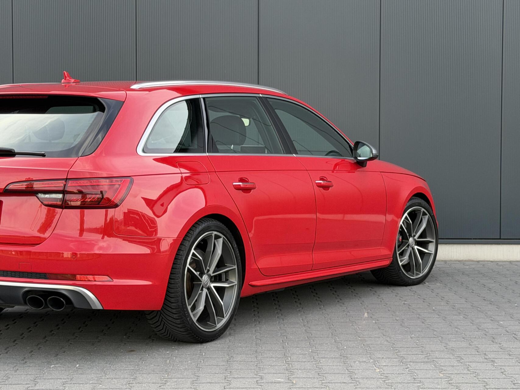 Foto van Audi S4 Avant