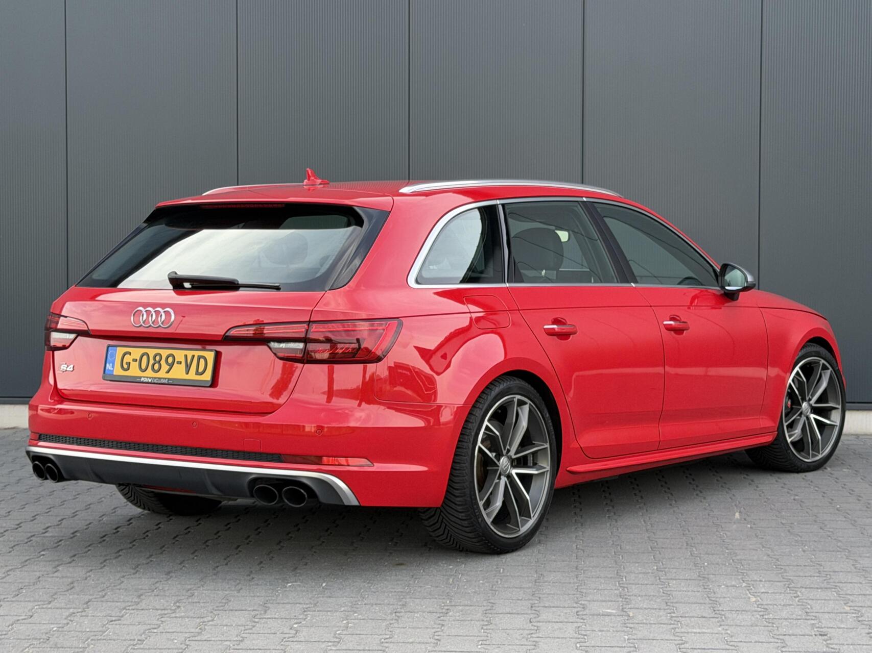 Foto van Audi S4 Avant