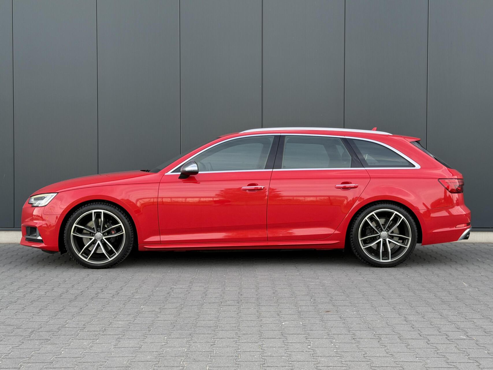 Foto van Audi S4 Avant