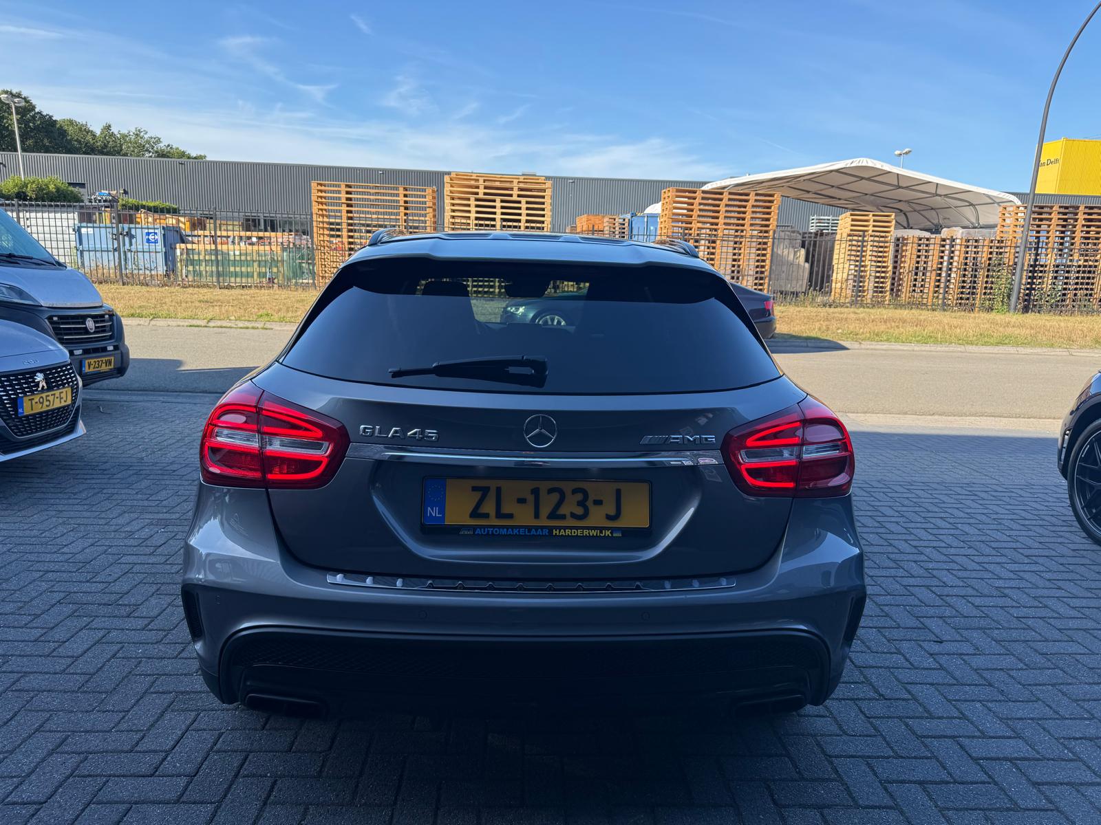 Foto van Mercedes-Benz Gla 45 AMG 4Matic