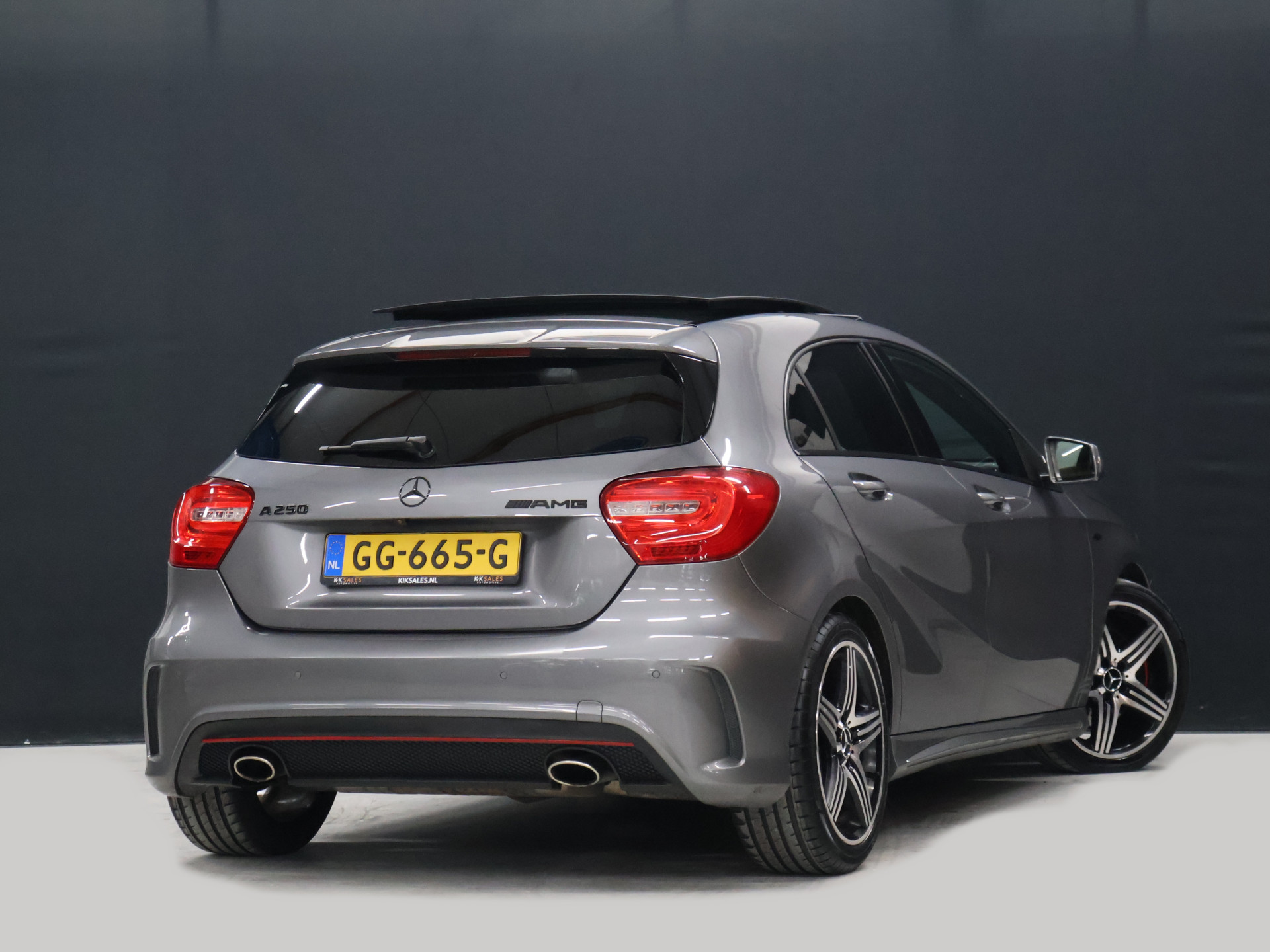 Foto van Mercedes-Benz A 250