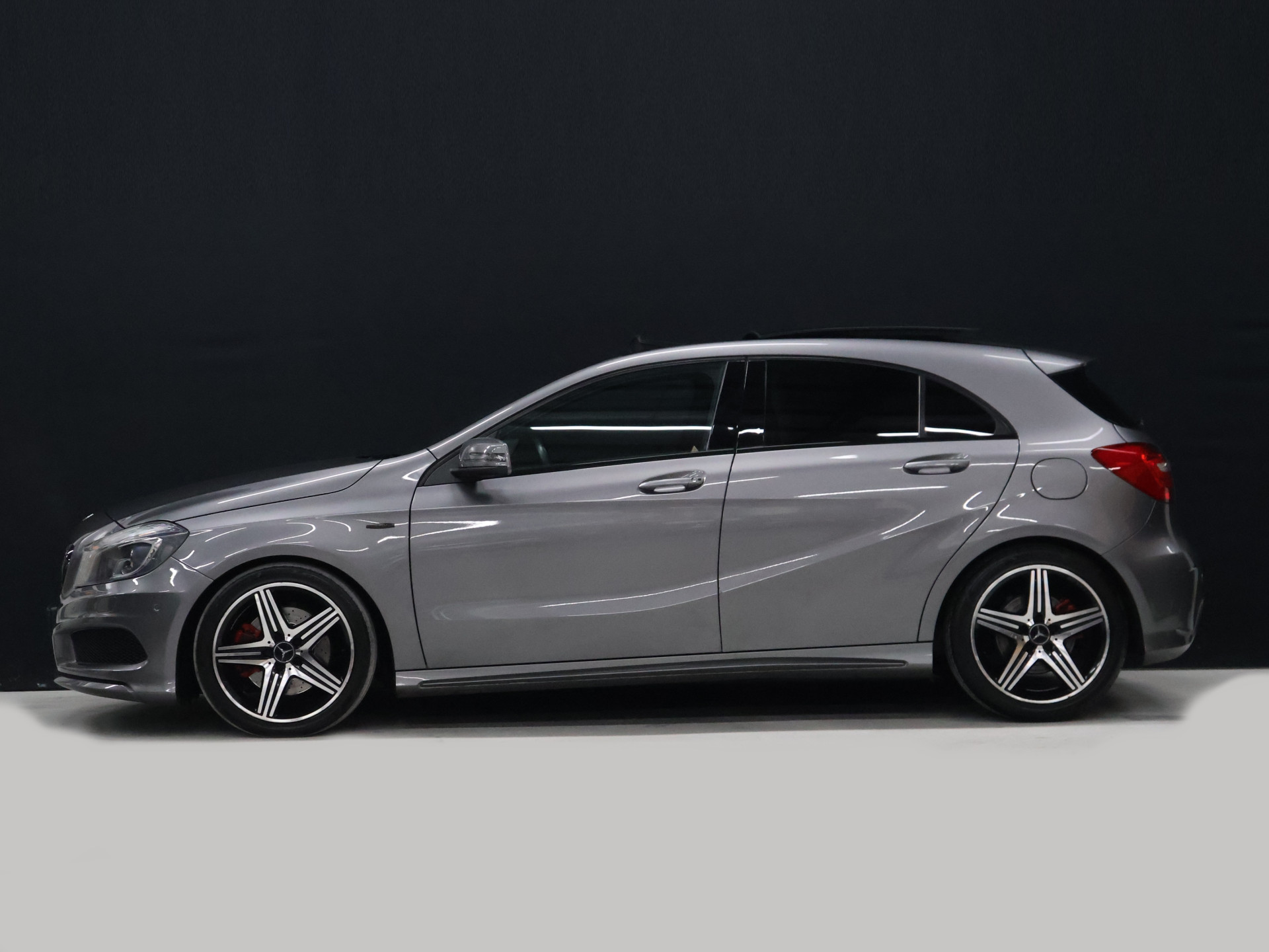 Foto van Mercedes-Benz A 250