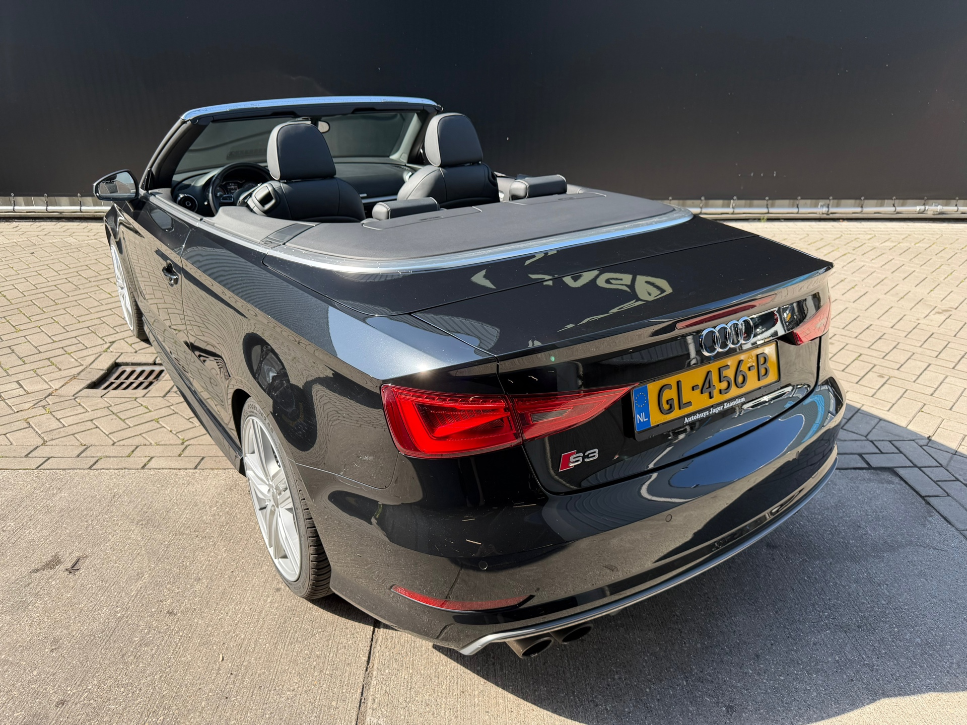 Foto van Audi S3 Cabriolet