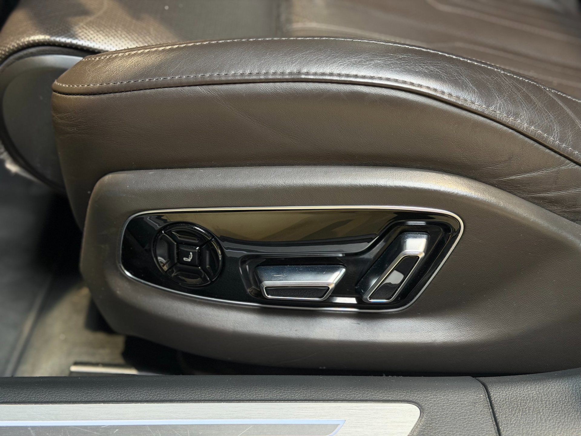 Foto van Audi A8