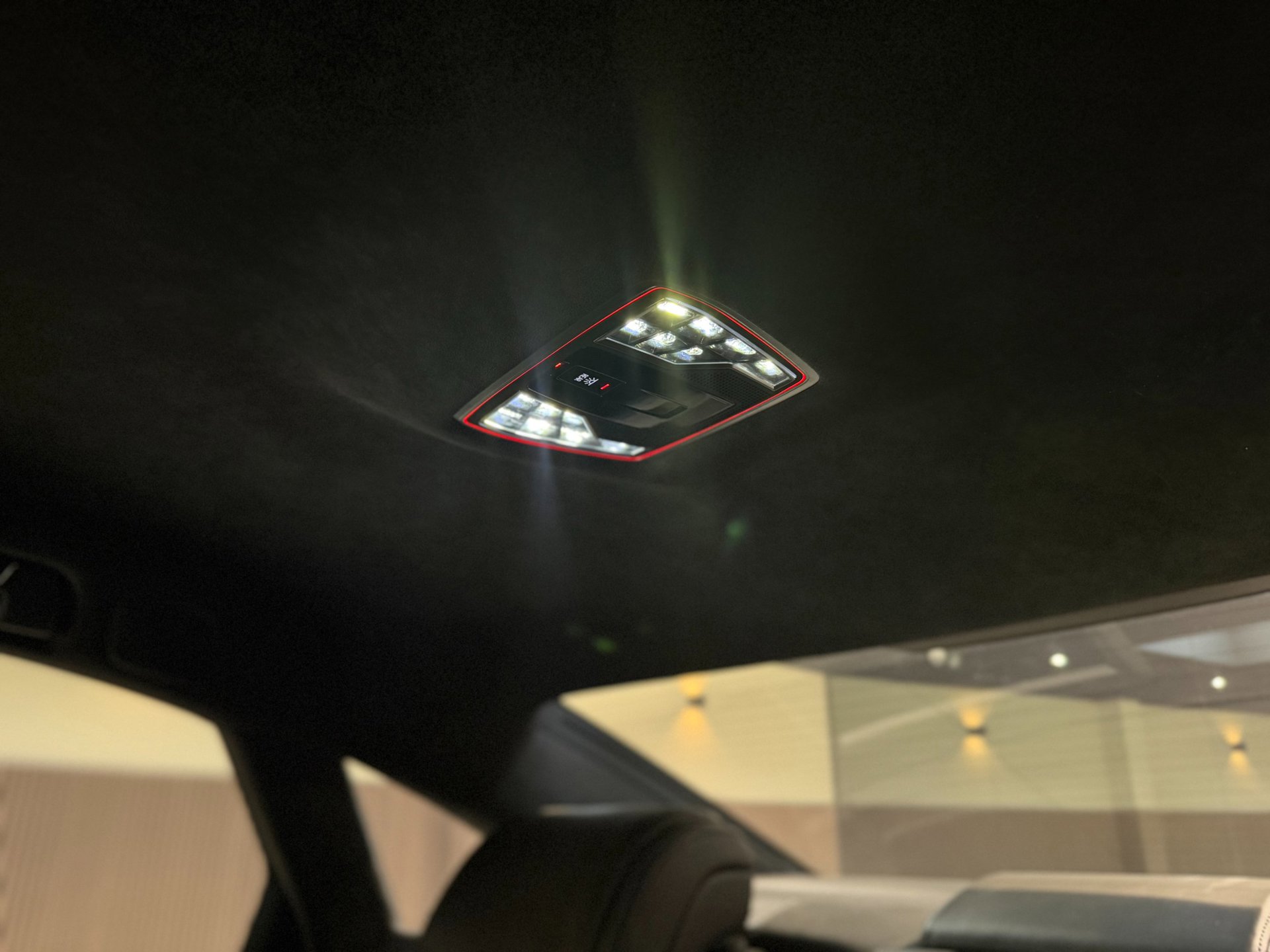 Foto van Audi A8