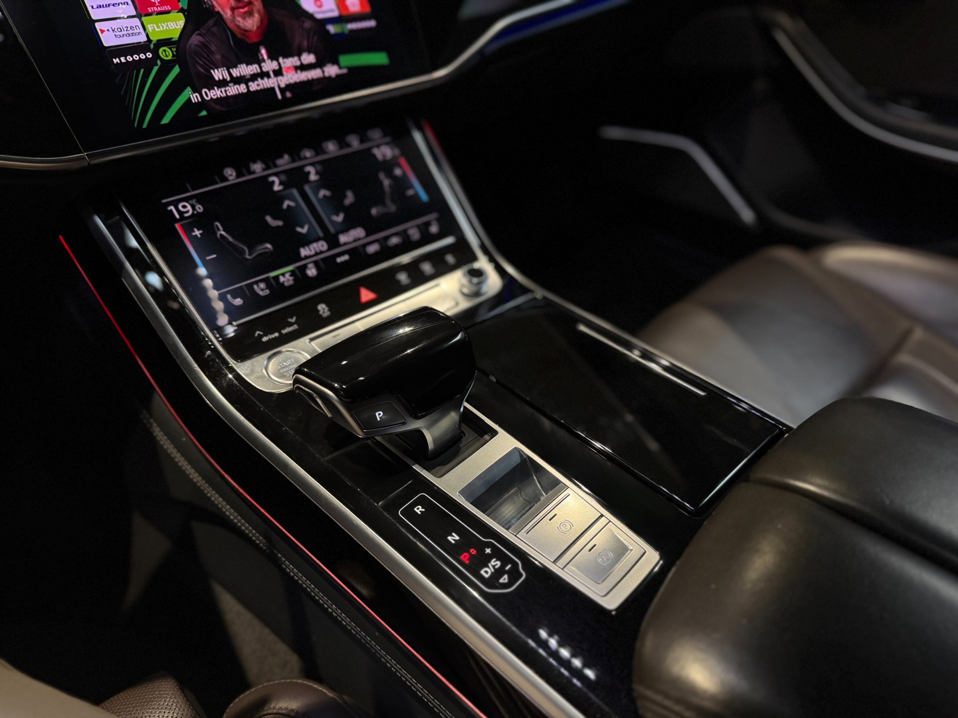 Foto van Audi A8