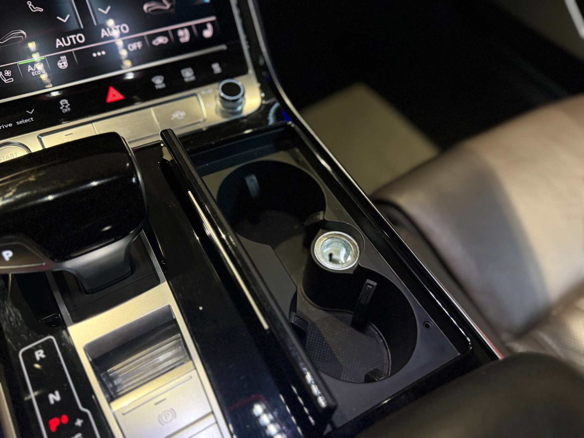 Foto van Audi A8
