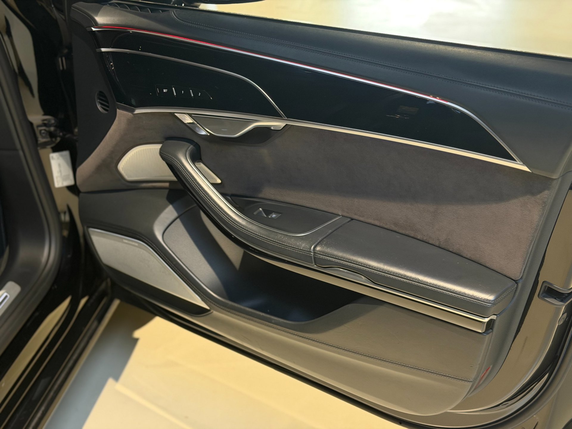 Foto van Audi A8