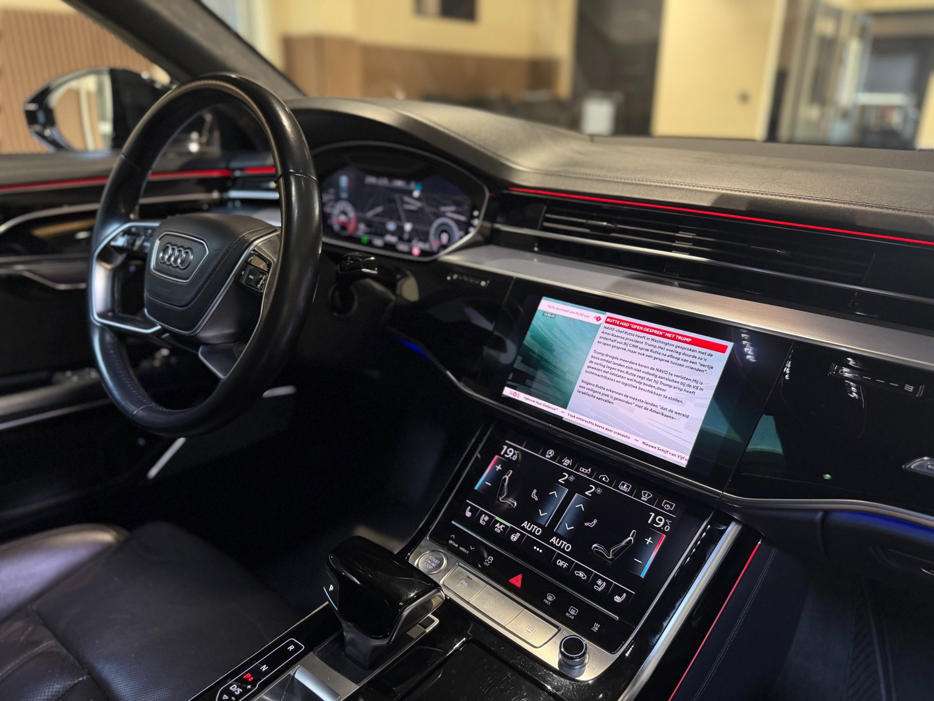 Foto van Audi A8