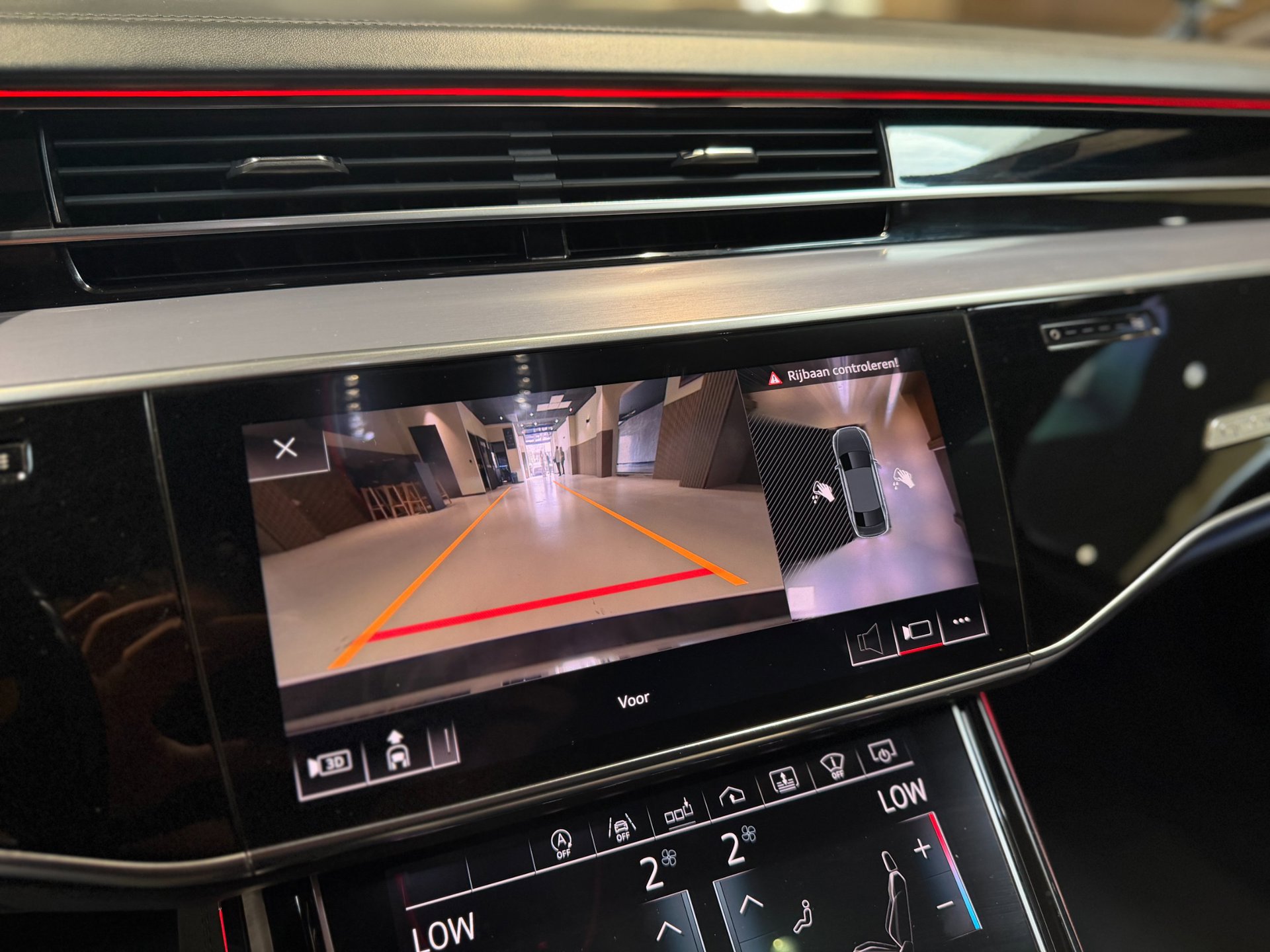 Foto van Audi A8