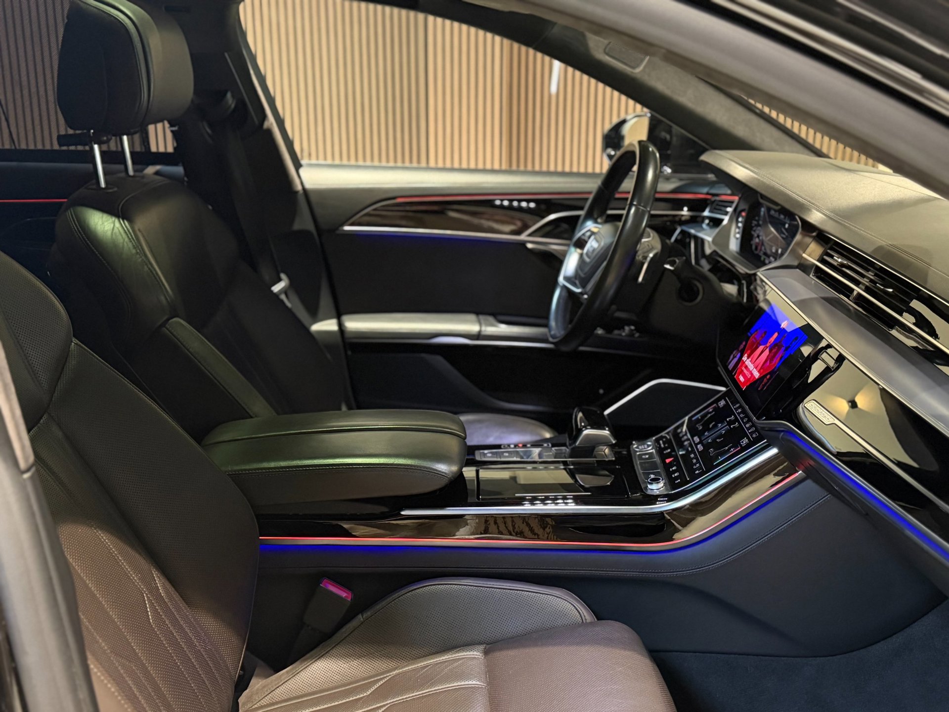 Foto van Audi A8