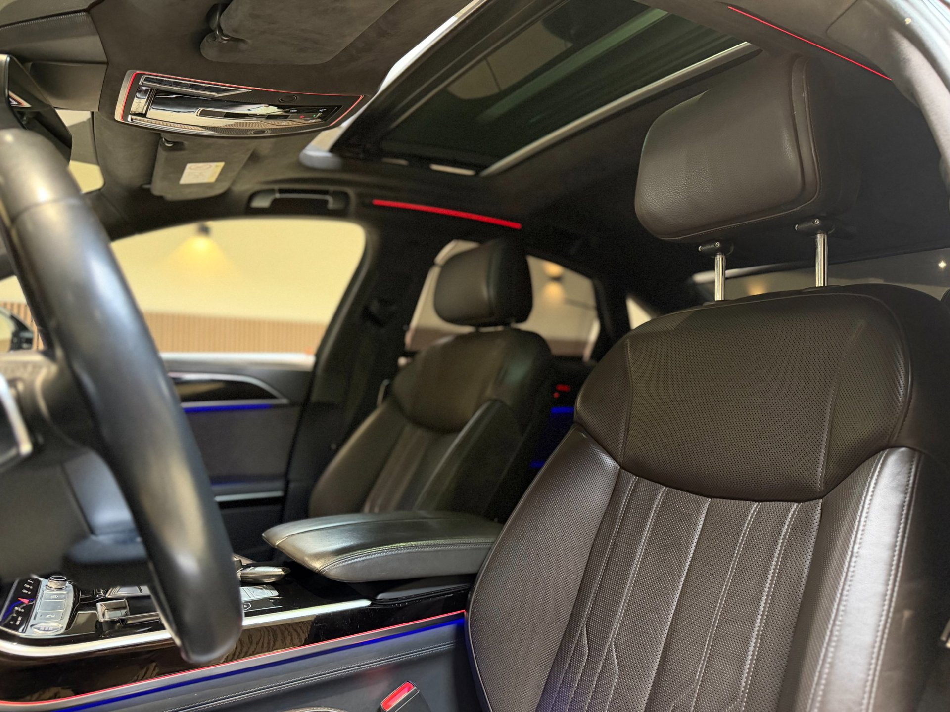 Foto van Audi A8