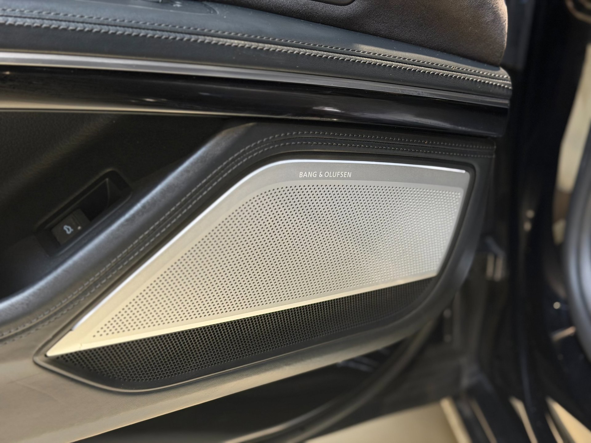 Foto van Audi A8