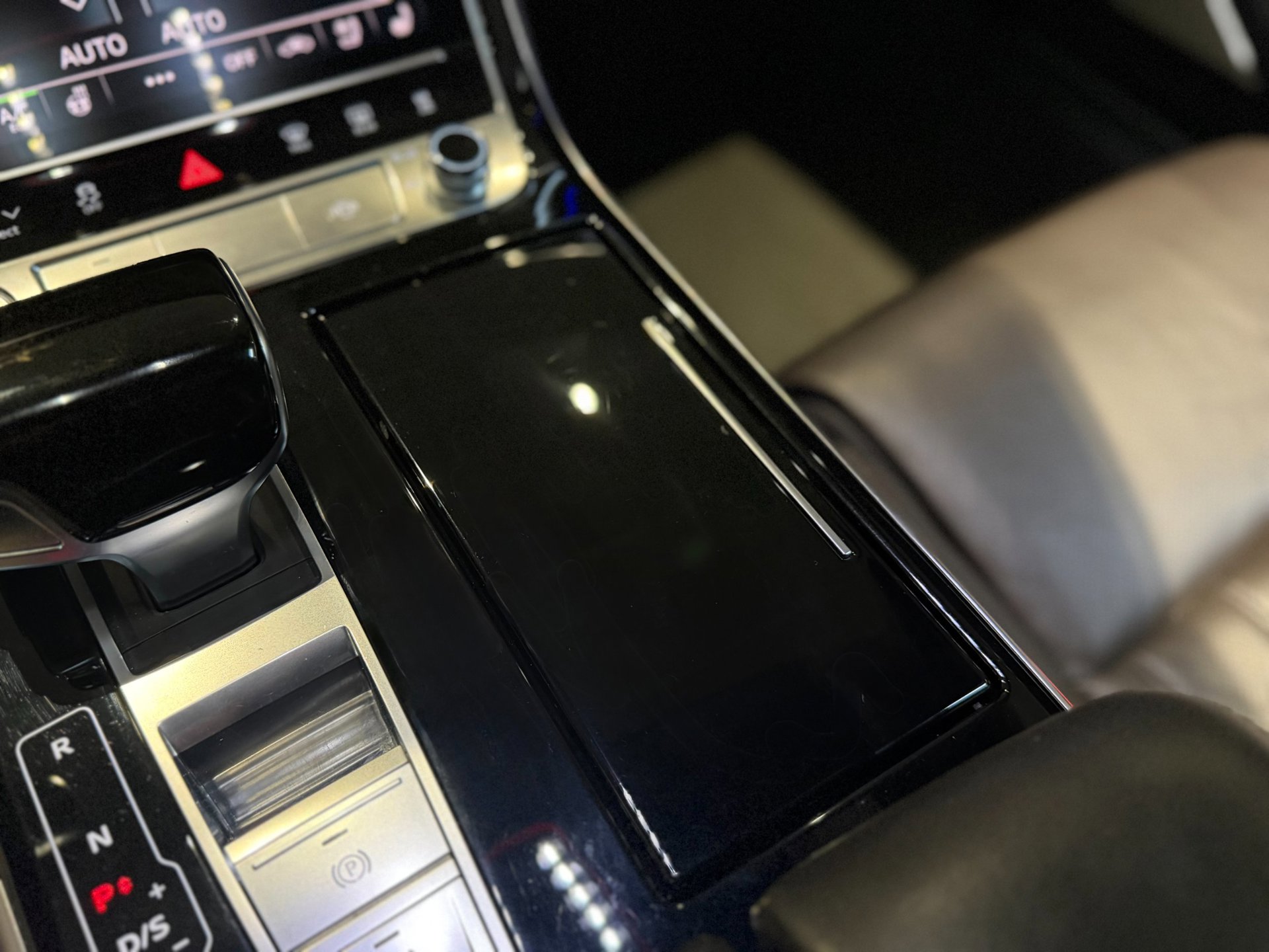 Foto van Audi A8